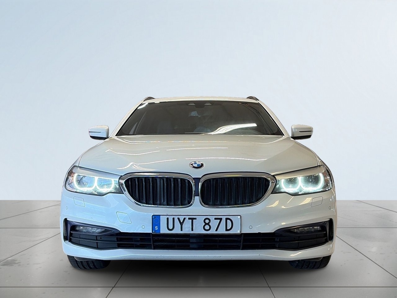 BMW 520 d xDrive Touring Sport line Drag 2020, bild 2/10