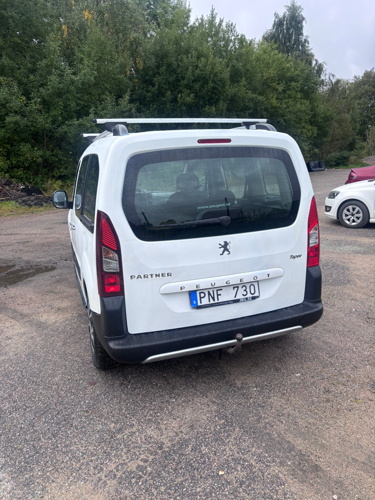 Peugeot Partner Tepee 1.6 HDi Manuell 2012, kuva 4/9