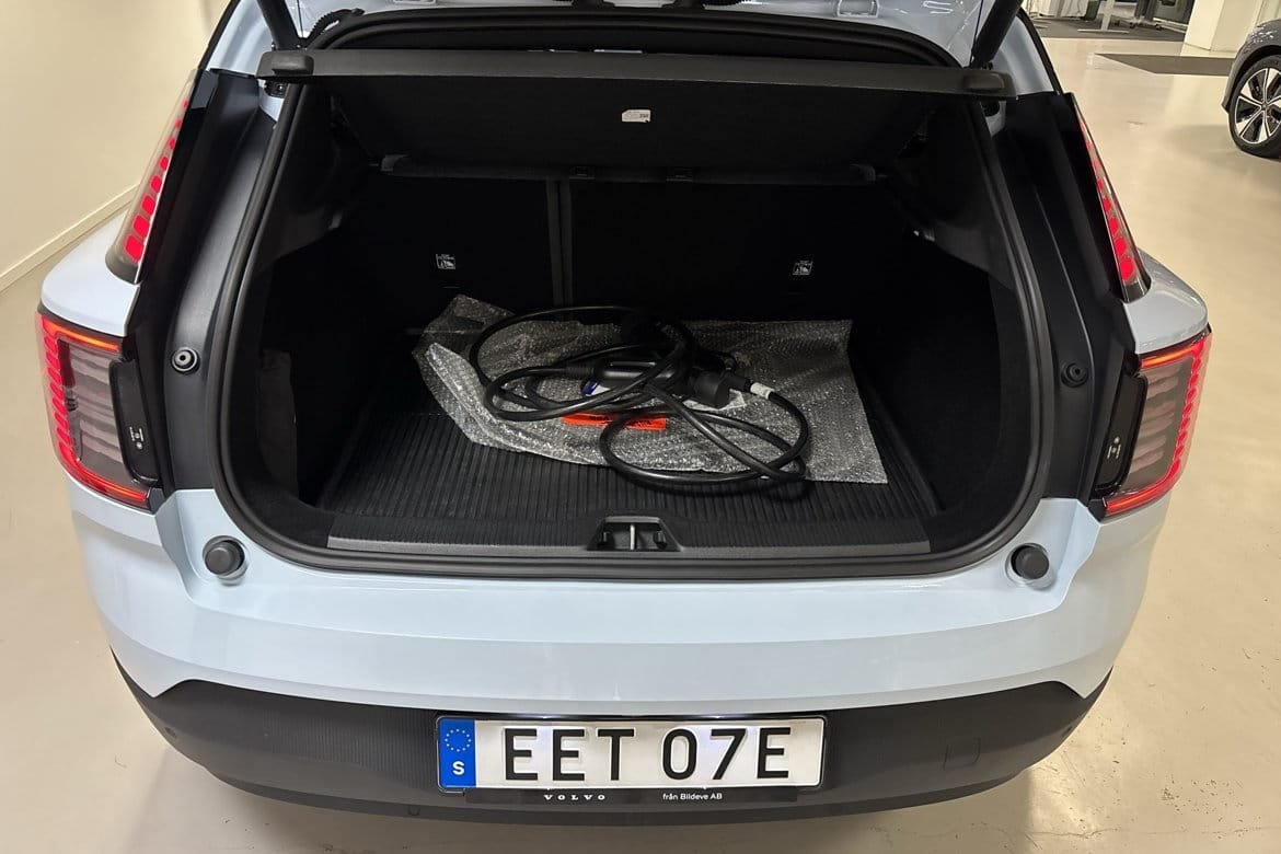 Volvo EX30 Twin Motor Performance Plus 2024, photo 7/9