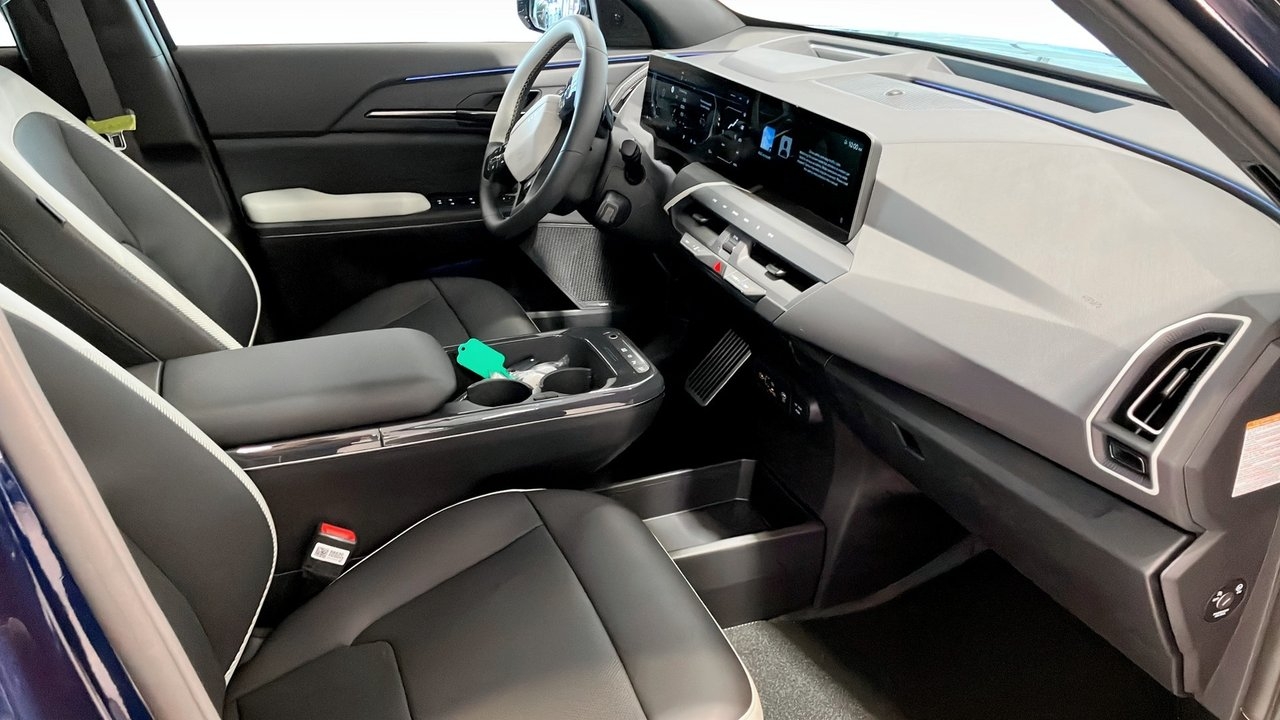 Kia EV5 GT LINE PANORAMA AWD LONG RANGE 2026, bild 3/13