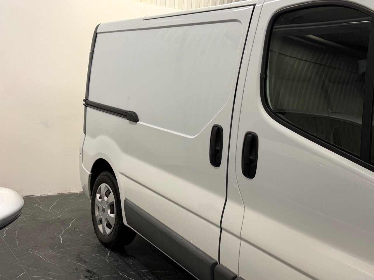 Nissan Primastar 2011, bild 7/10