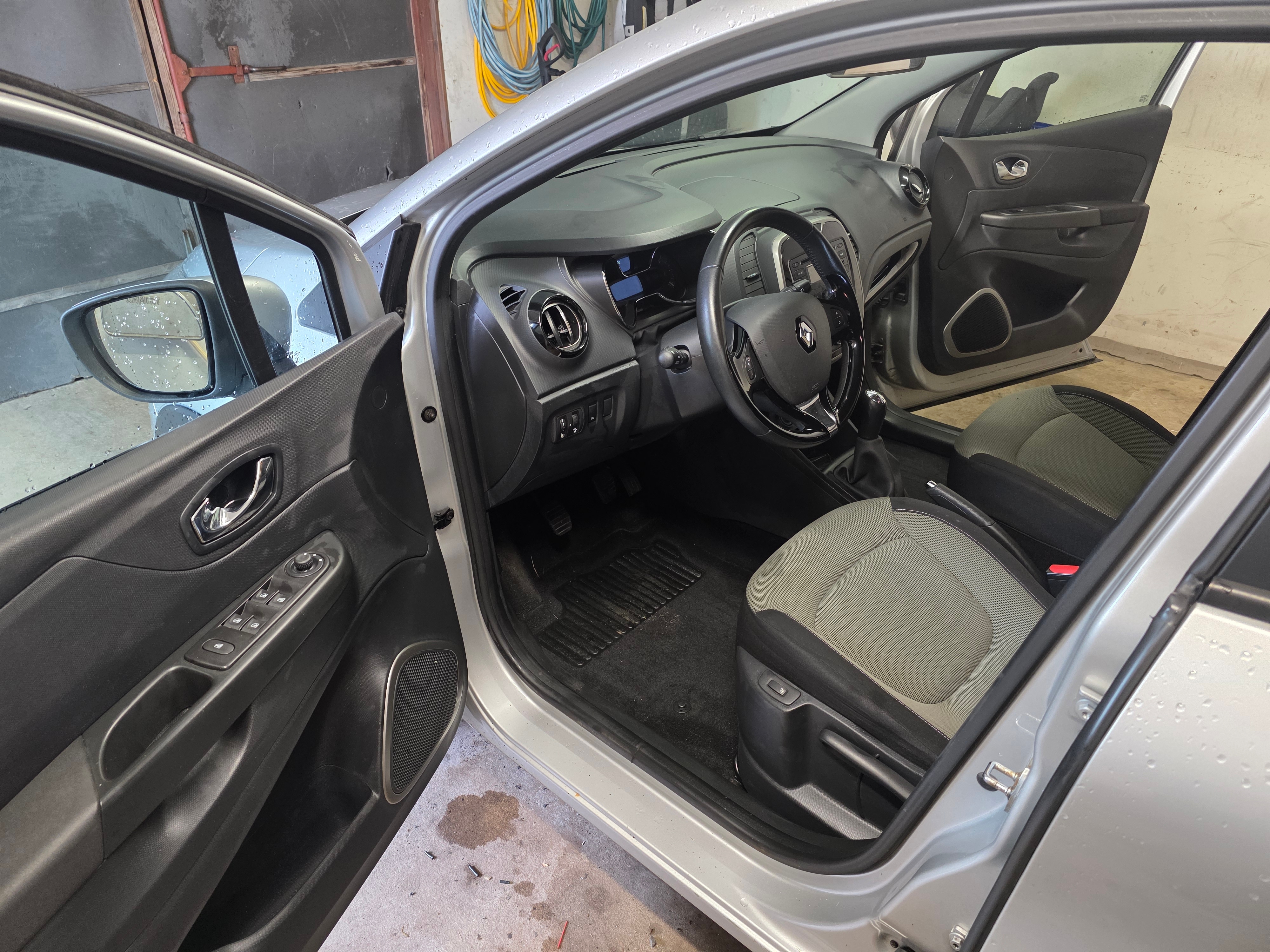 Renault Captur 0.9 TCe Manuell 2014, kuva 6/10