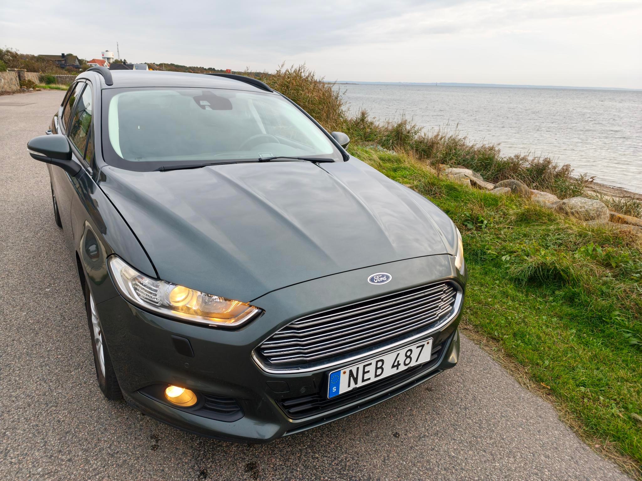 Ford Mondeo Kombi 1.5 EcoBoost Manuell 2016, bild 2/16