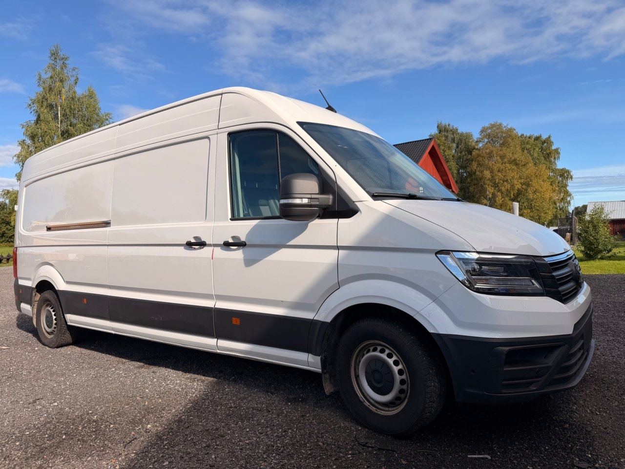 Volkswagen Crafter 35 2.0 TDI Euro 6 2019, photo 2/10