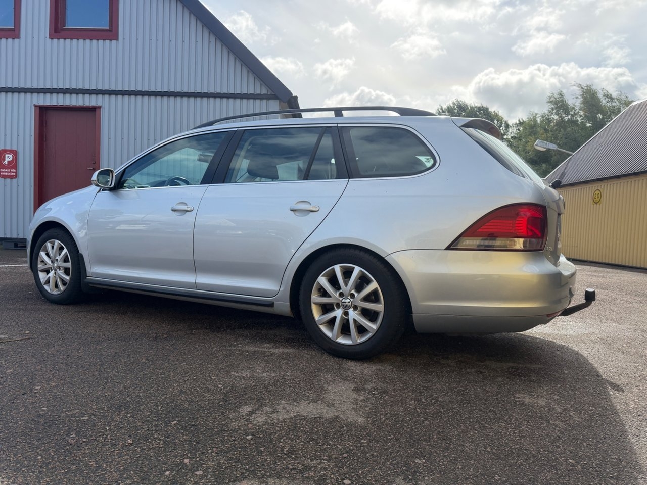 Volkswagen Golf 2010, bild 2/10