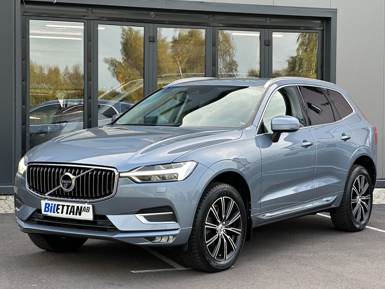 Volvo XC60 D5 AWD Geartronic Inscription 2018, bild 4/10