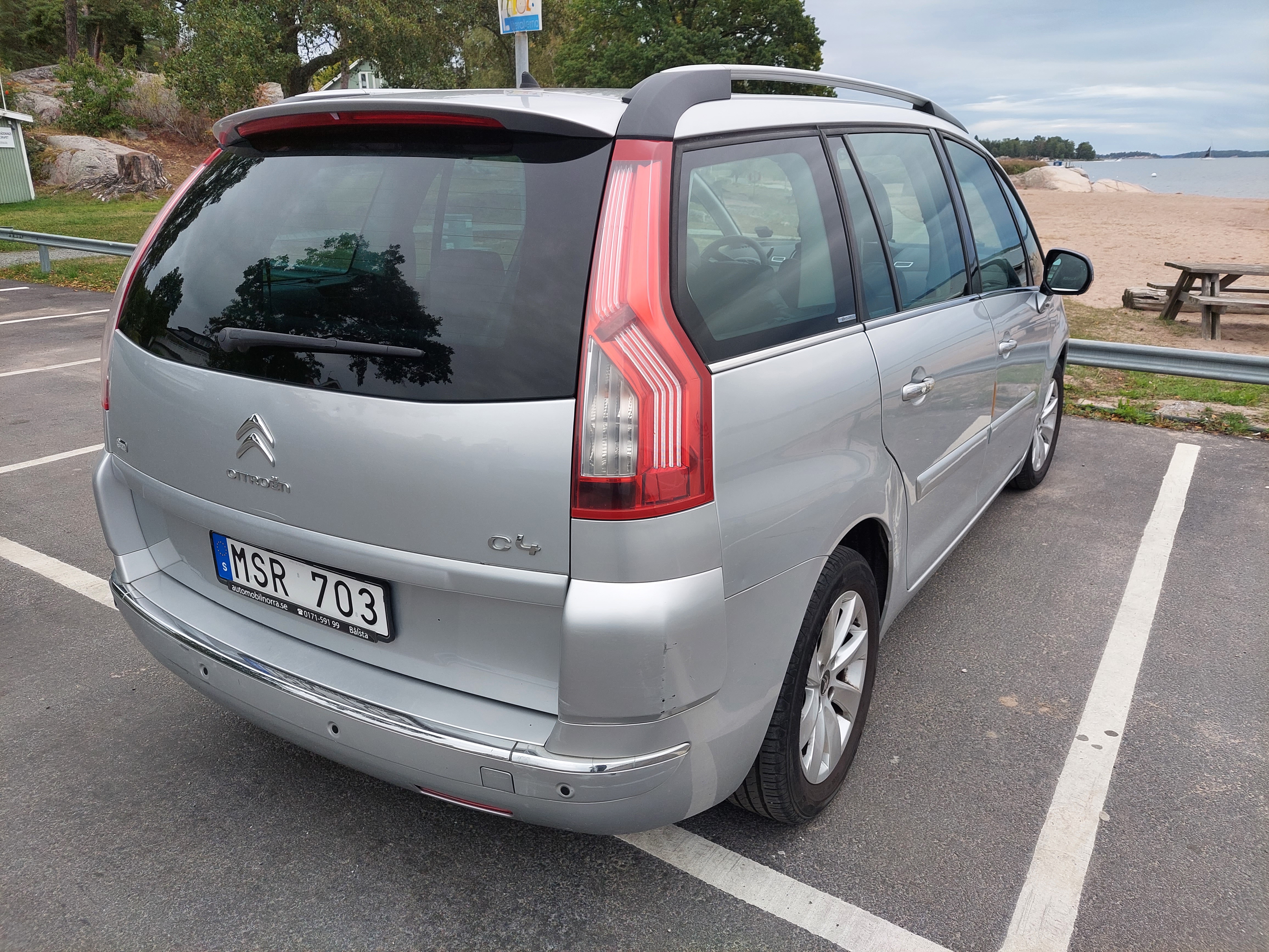 Citroen Grand C4 Picasso 2012, bild 6/10