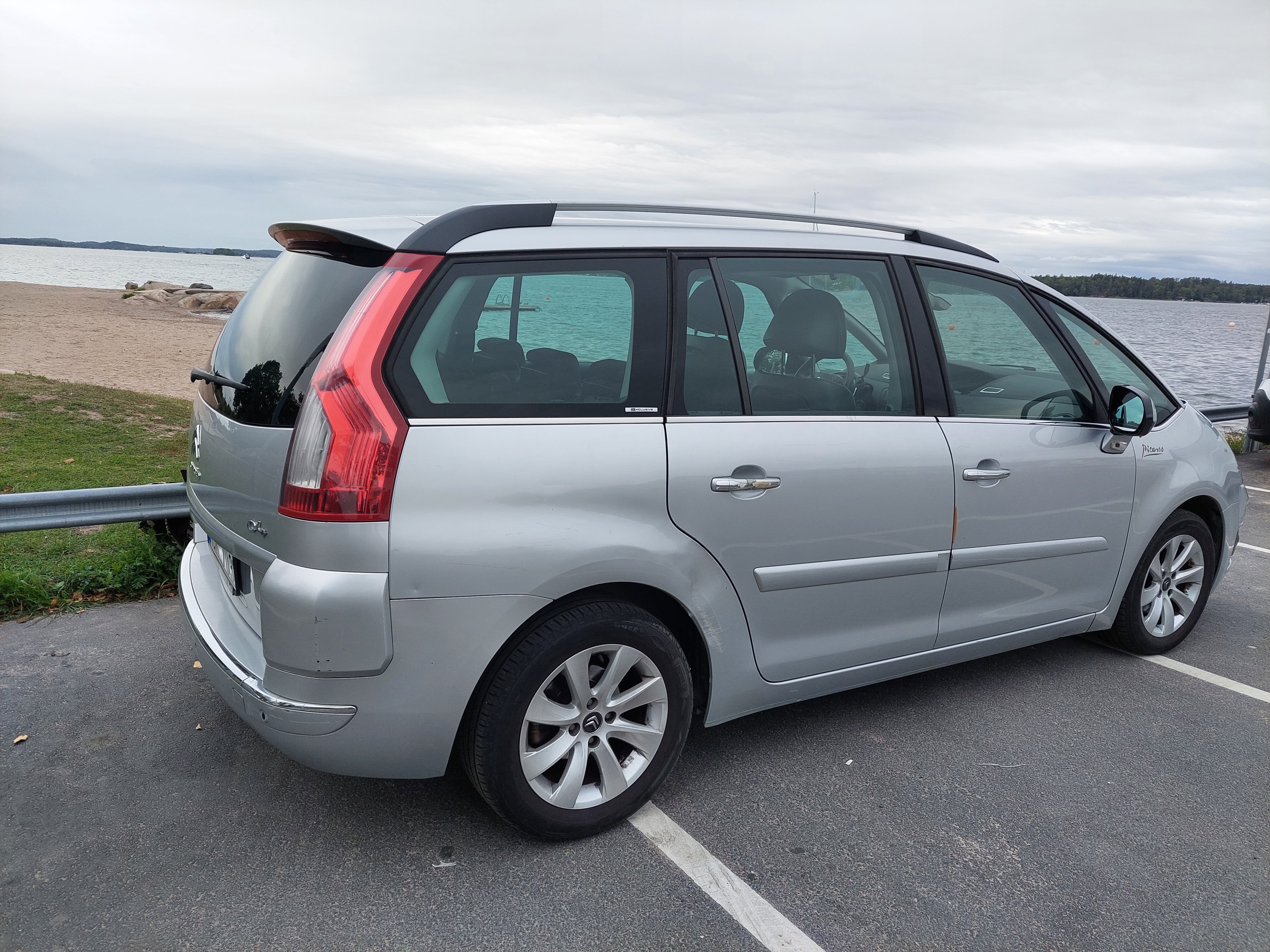Citroen Grand C4 Picasso 2012, bild 7/10