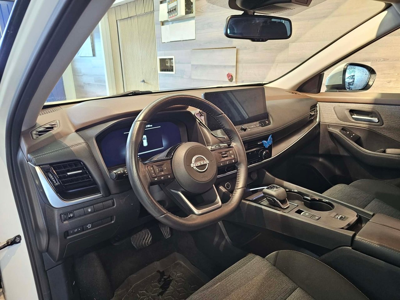 Nissan X-Trail 1.5 VC-T XTRONIC-CVT 2023, photo 4/10