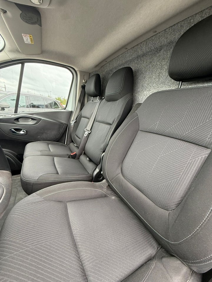 Renault Trafic 2020, bild 7/10