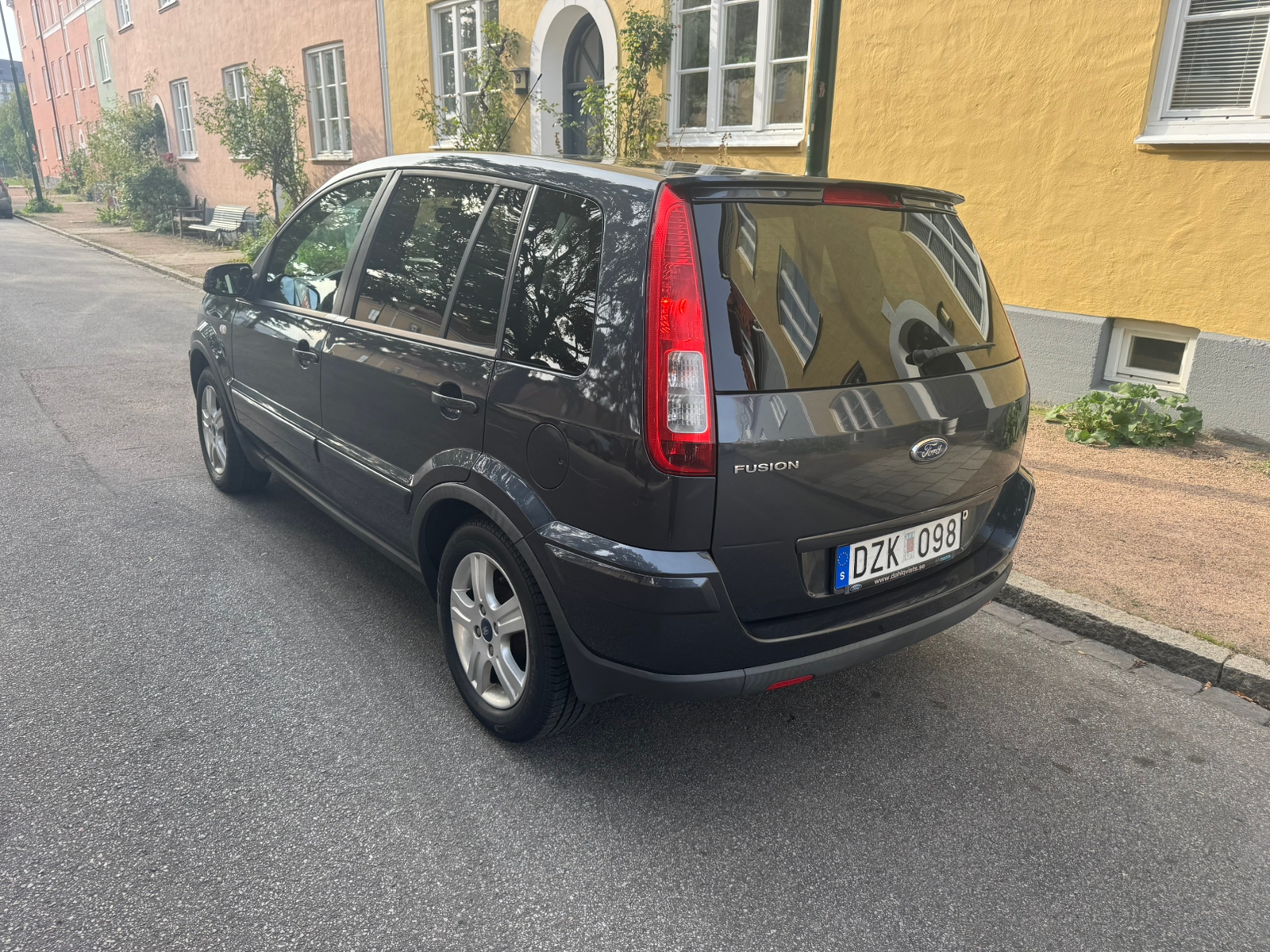 Ford Fusion 1.4 Manuell 2009, kuva 4/7