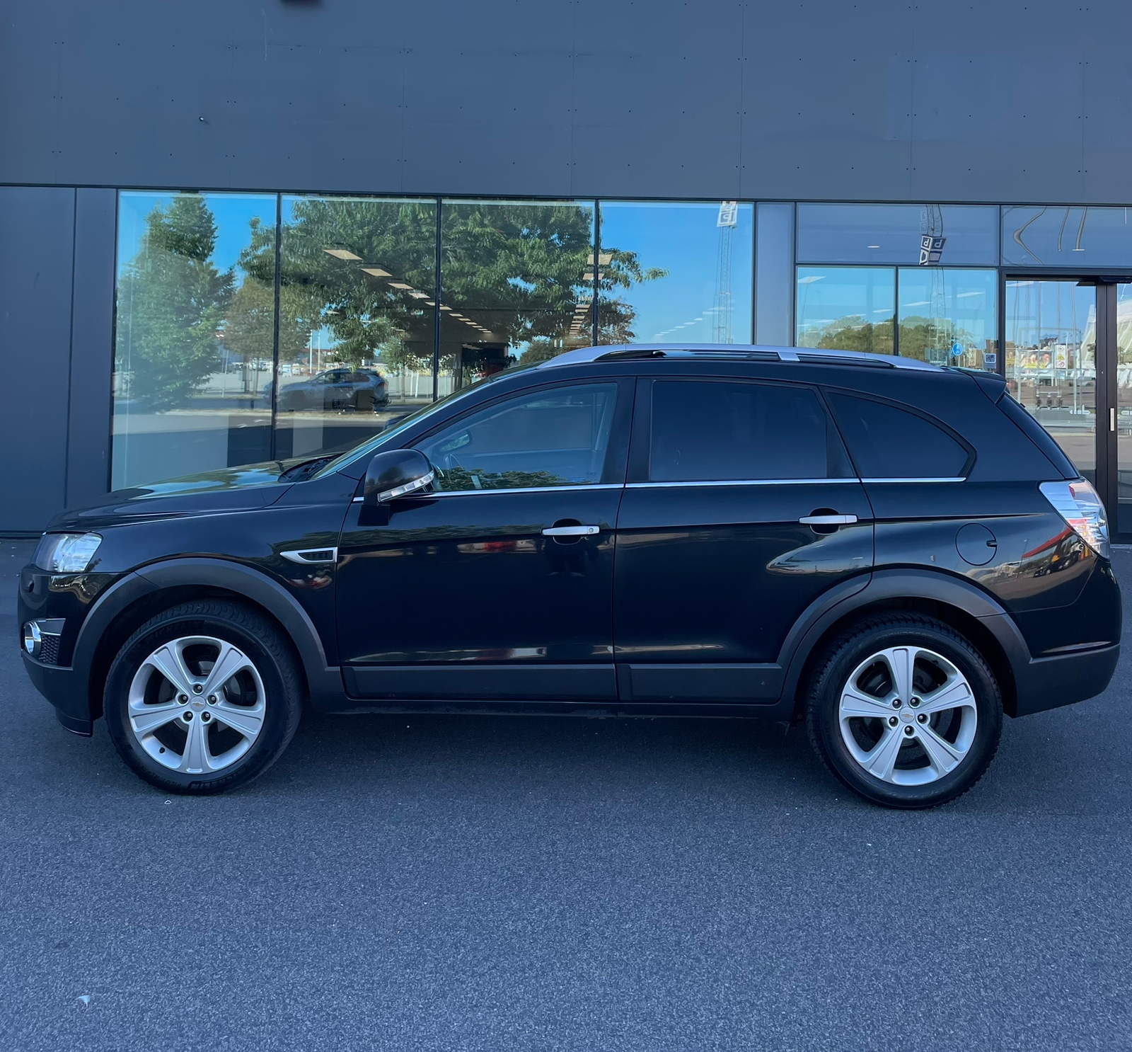 Chevrolet Captiva 2012, kuva 4/5