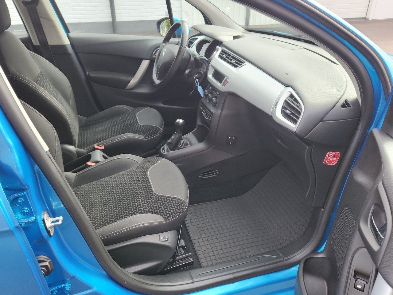 Citroen C3 1.4 VTi 2010, photo 6/7
