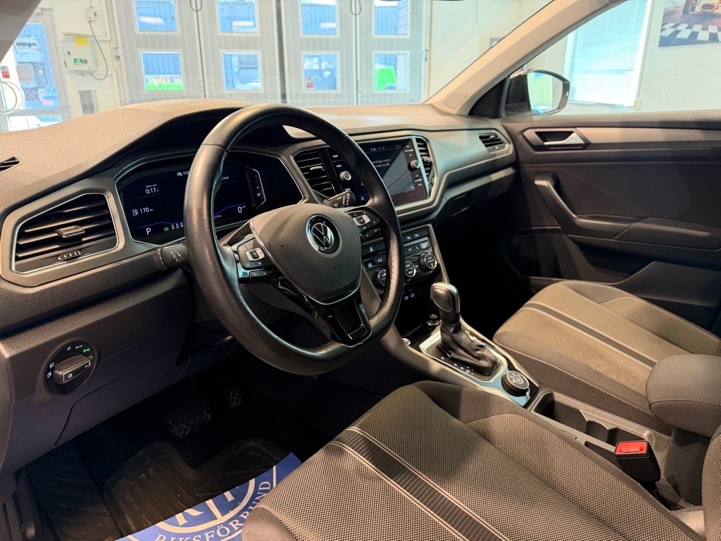Volkswagen T-Roc 2021, bild 7/10