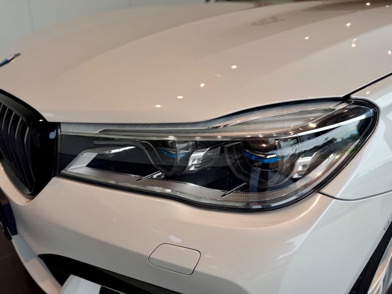BMW 740 d xDrive M Sport 2019, bild 3/19