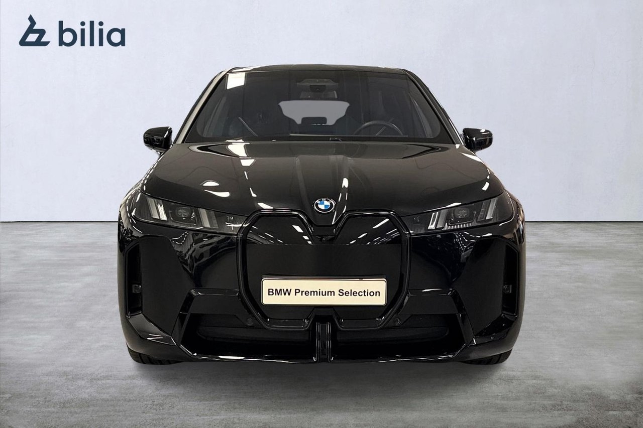 BMW iX xDrive 60 M-Sport Pro 2026, kuva 5/10
