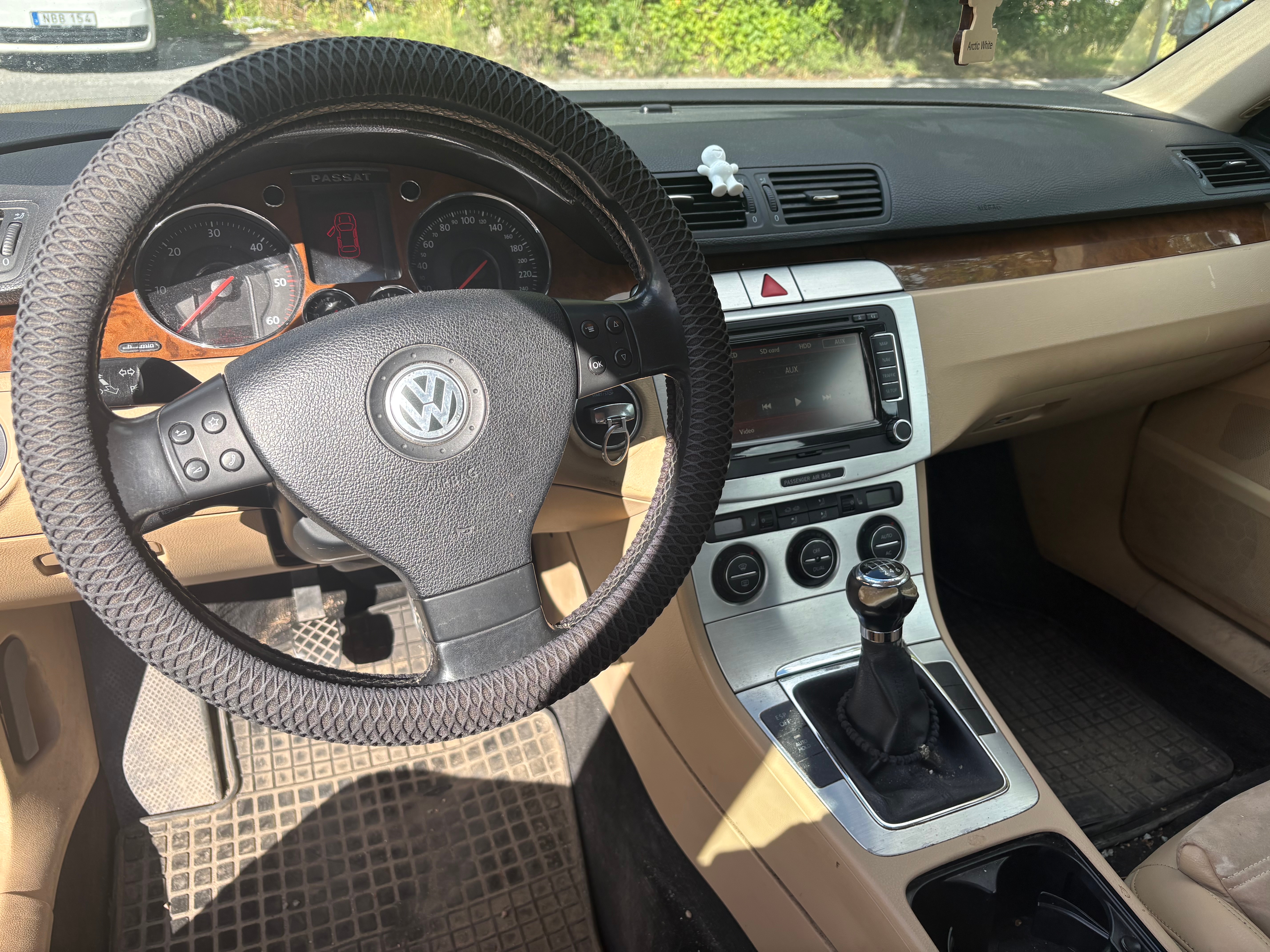 Volkswagen Passat 2.0 TDI DPF Manuell 2008, bild 3/5