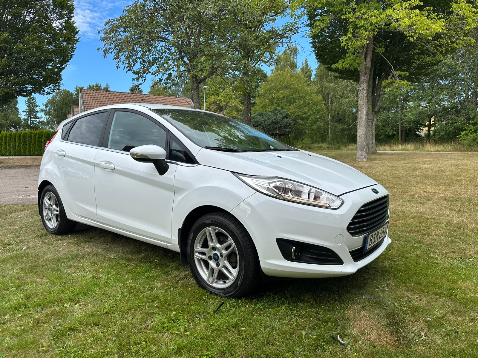 Ford Fiesta 5-dörrar 1.0 Manuell 2014, kuva 2/10