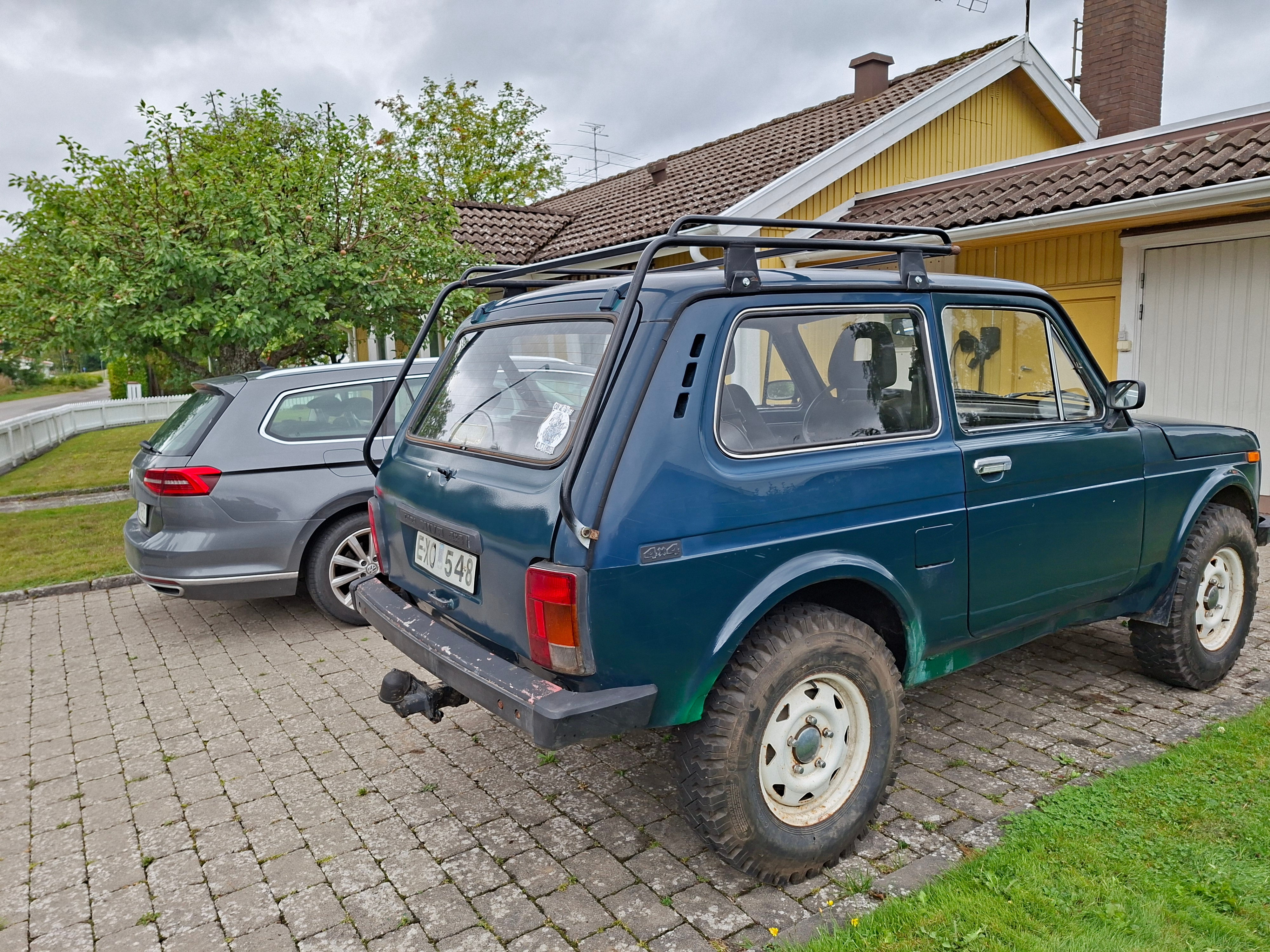 Lada Niva 3-dörrars 1.7 i 4x4 Manuell 1997, bild 4/4