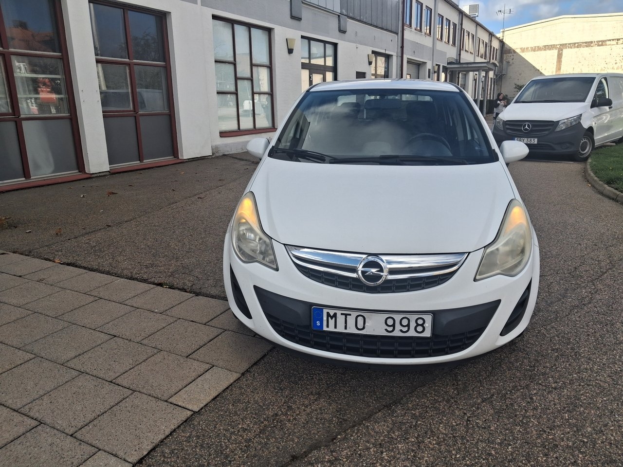 Opel Corsa 5-dörrar 1.4 Enjoy Automat 2012, kuva 3/10