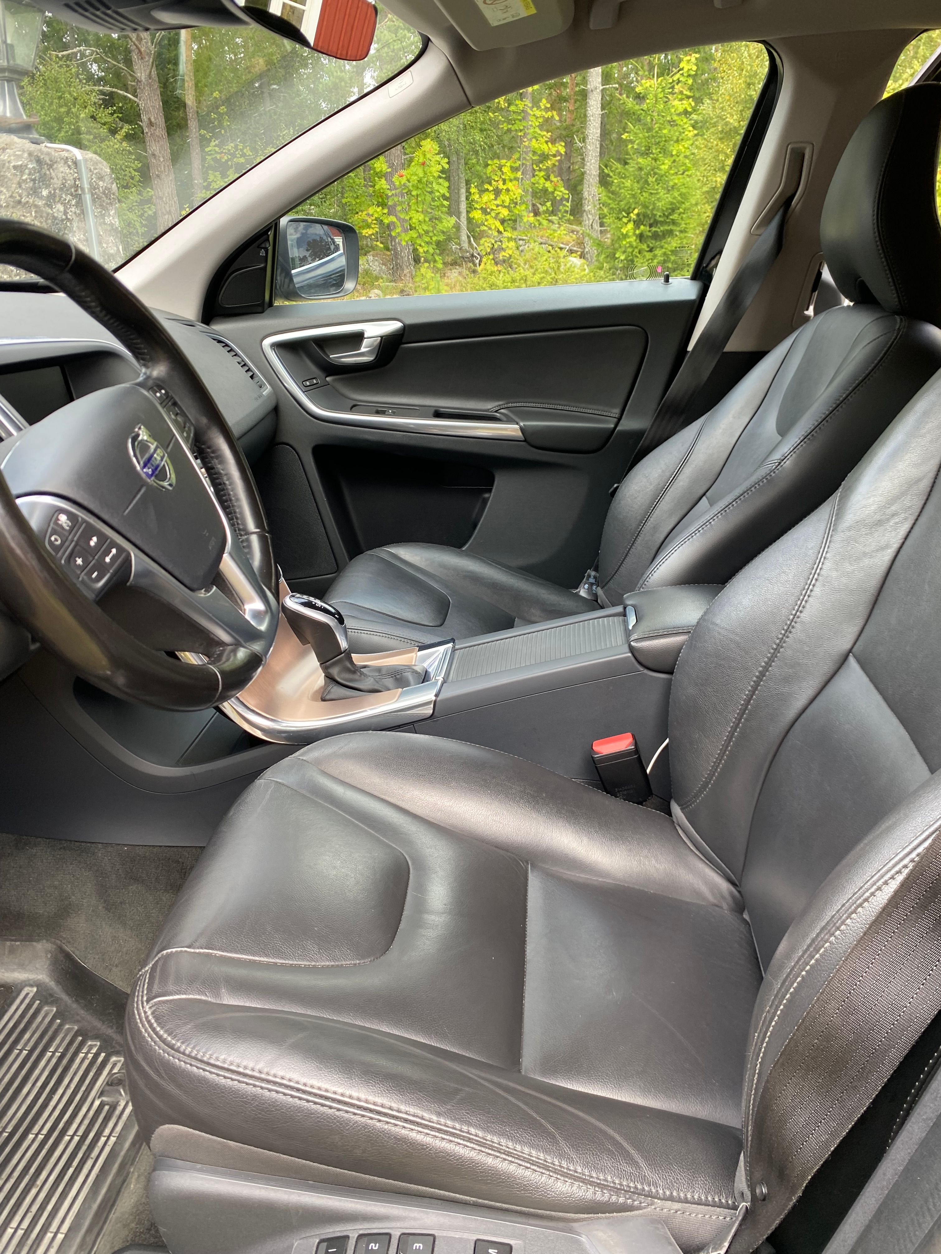Volvo XC60 D4 AWD Geartronic 2017, bild 6/10