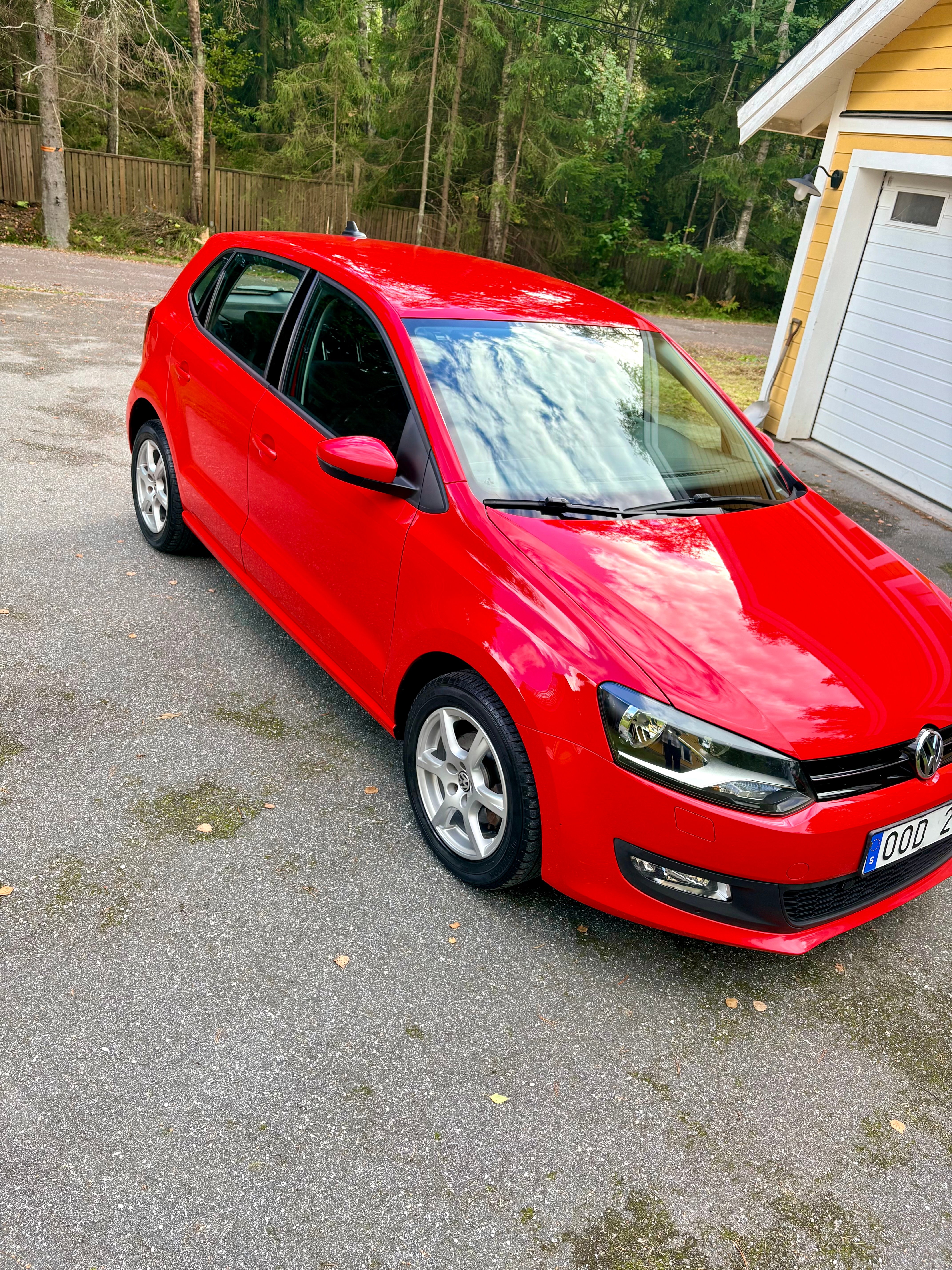 Volkswagen Polo 5-dörrar 1.4 MPI Manuell 2014, kuva 2/9