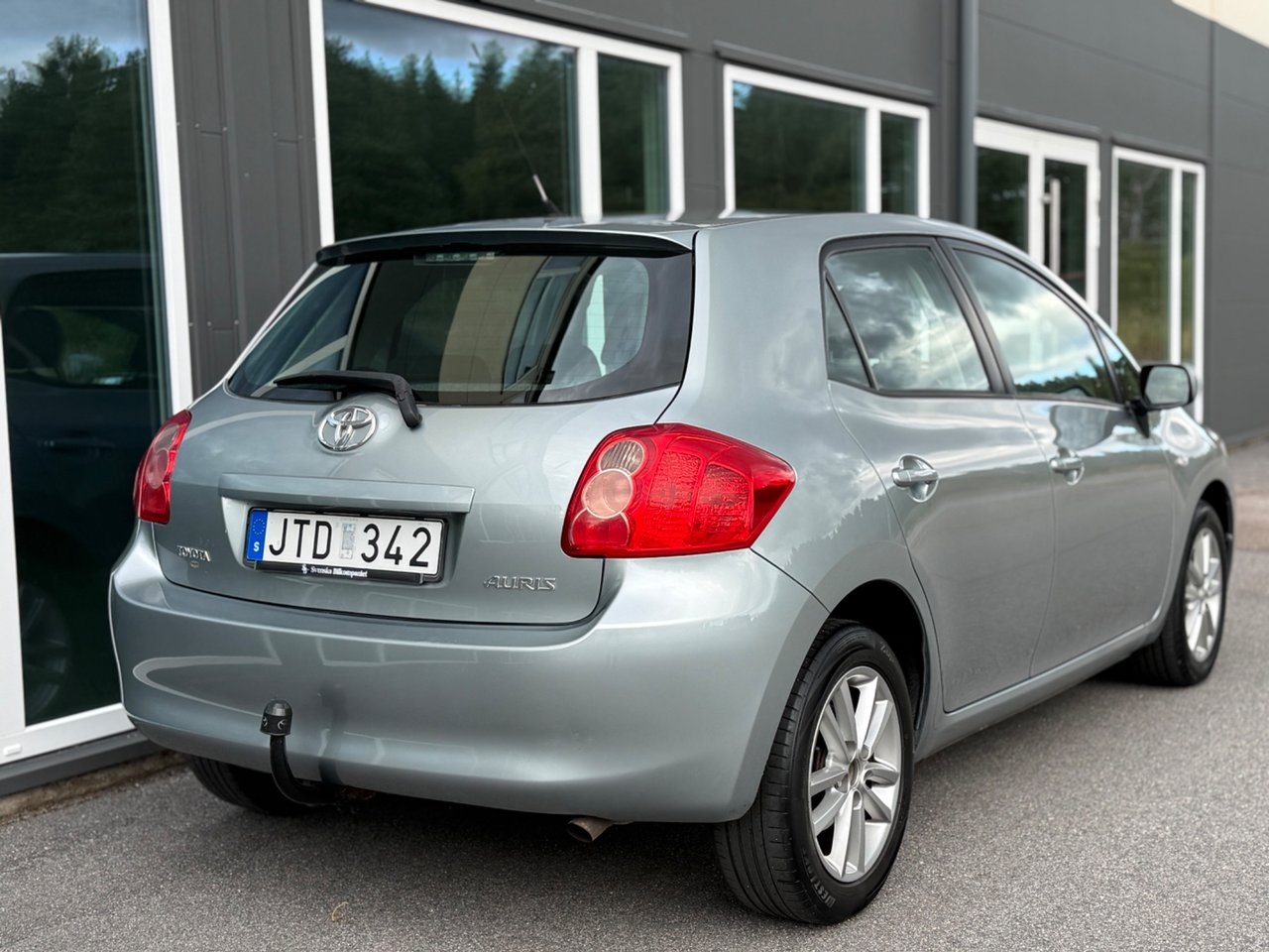 Toyota Auris 2009, bild 3/10