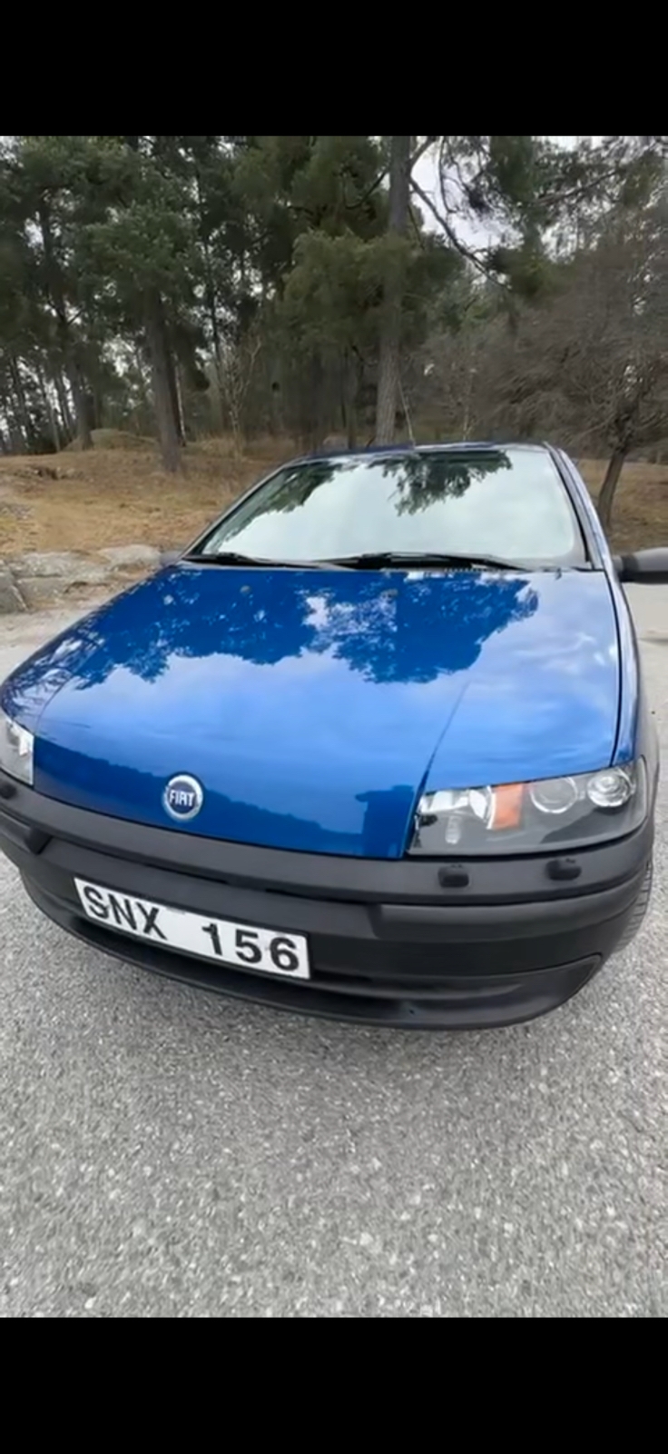 Fiat Punto 5-dörrar 1.2 FIRE Manuell 2001, bild 2/3