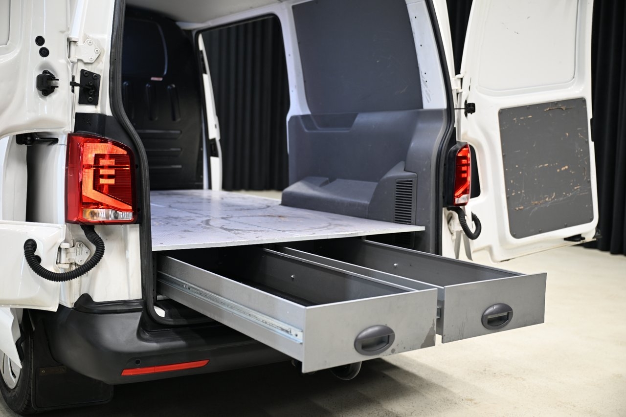 Volkswagen Transporter 2020, kuva 5/29