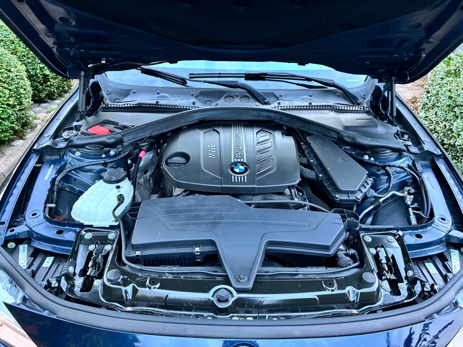 BMW 320 d Touring Steptronic 2013, bild 7/9