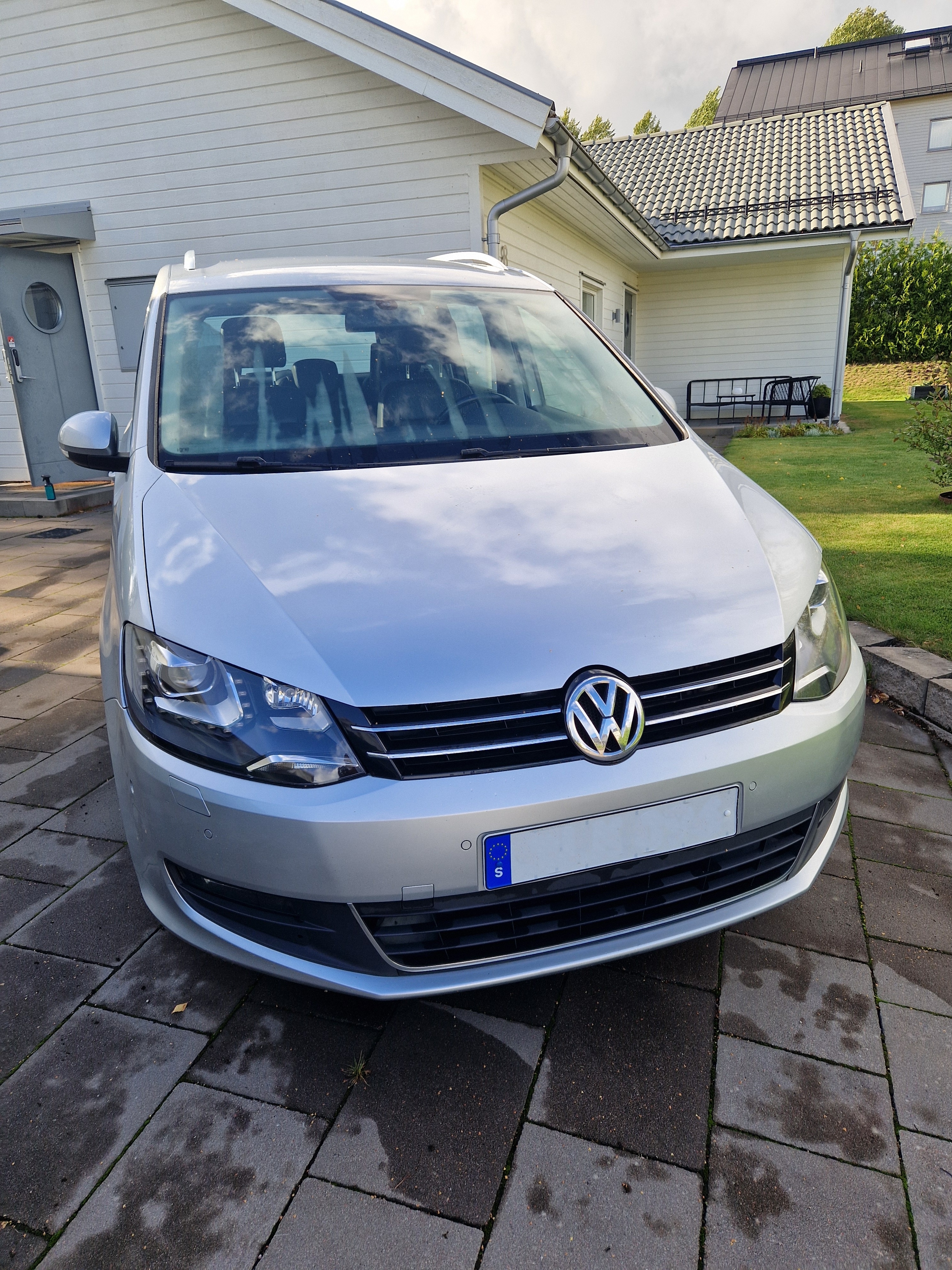 Volkswagen Sharan 2015, bild 2/9