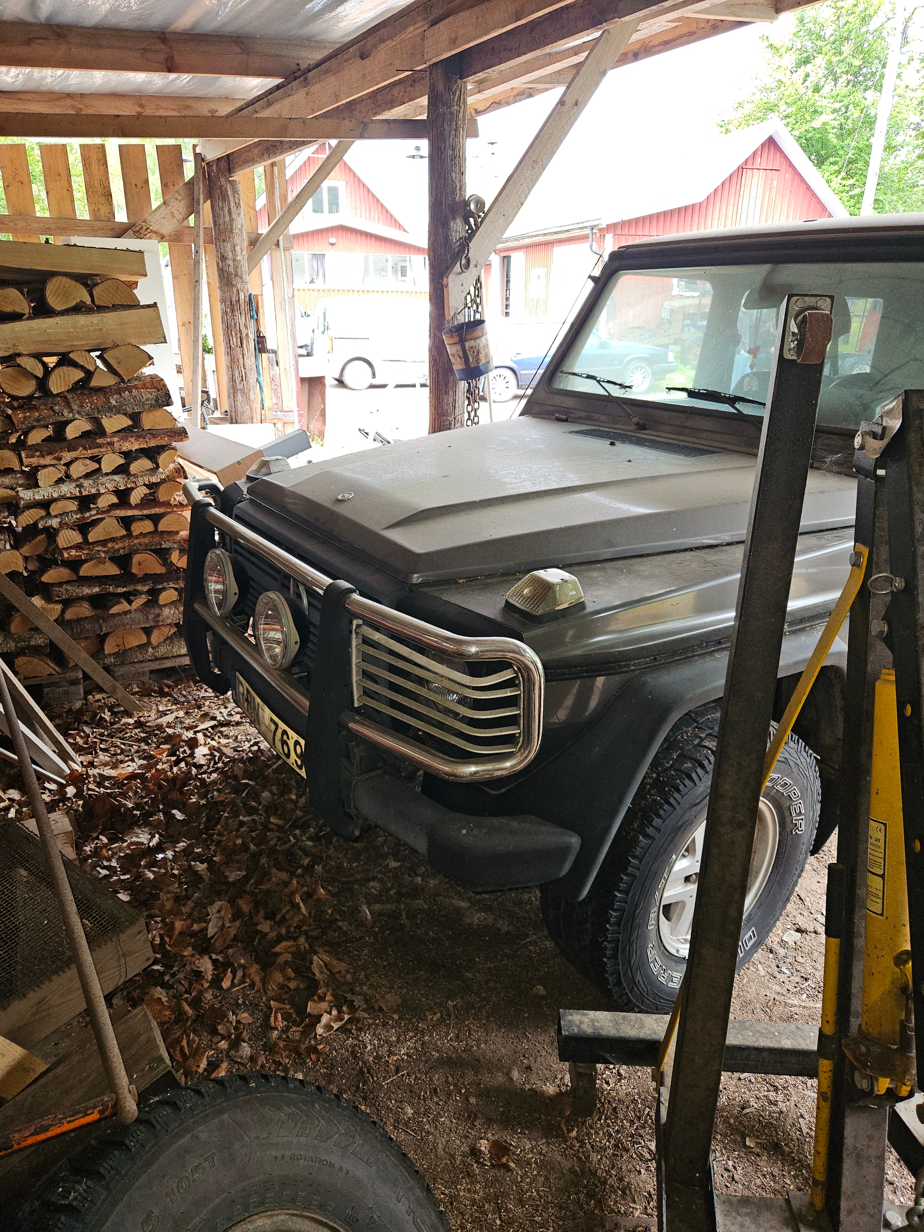 Mercedes-Benz 300