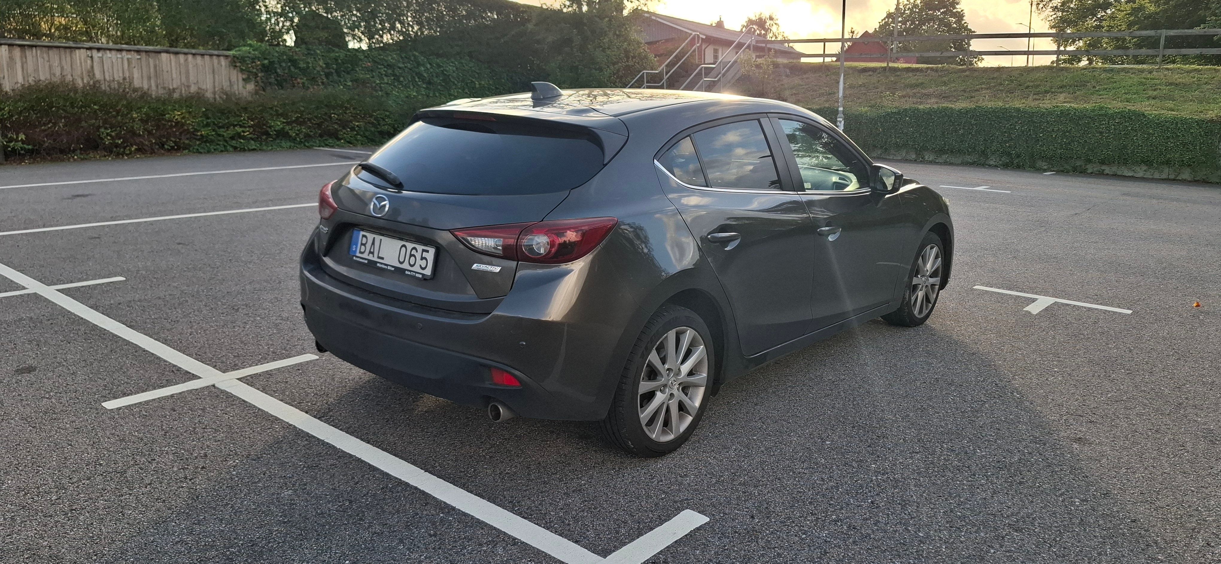 Mazda 3 Sport 2.2 SKYACTIV-D Automatisk 2013, bild 5/10