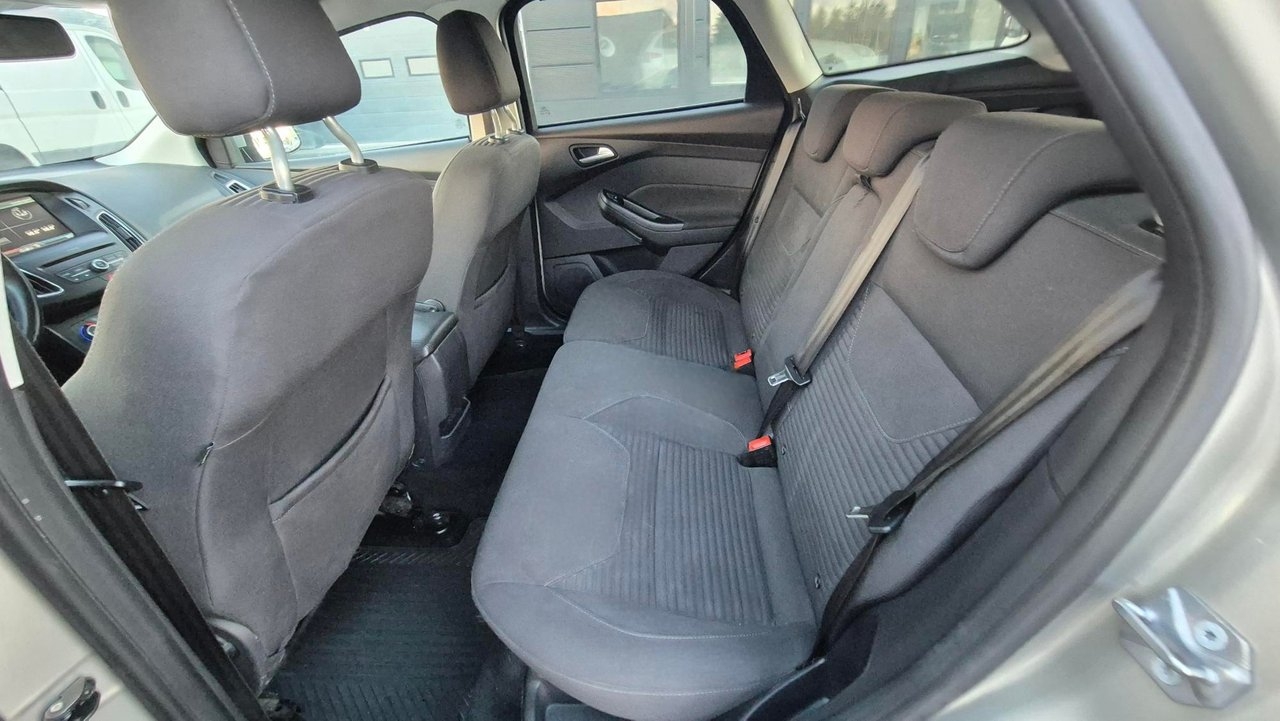Ford Focus 2016, bild 6/9
