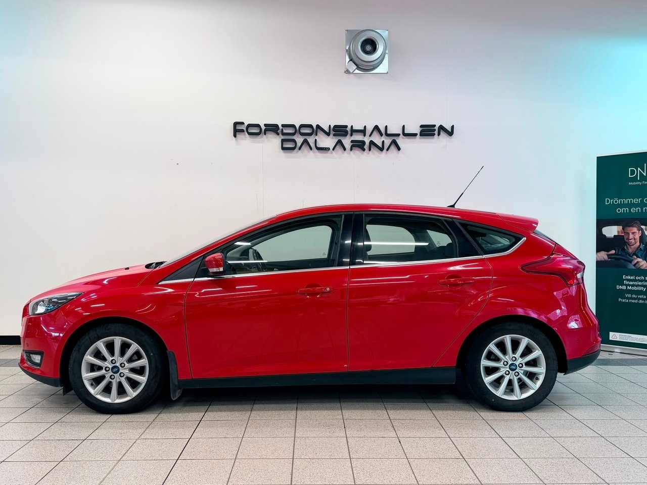 Ford Focus 1.0 EcoBoost Titanium 2015, bild 5/10