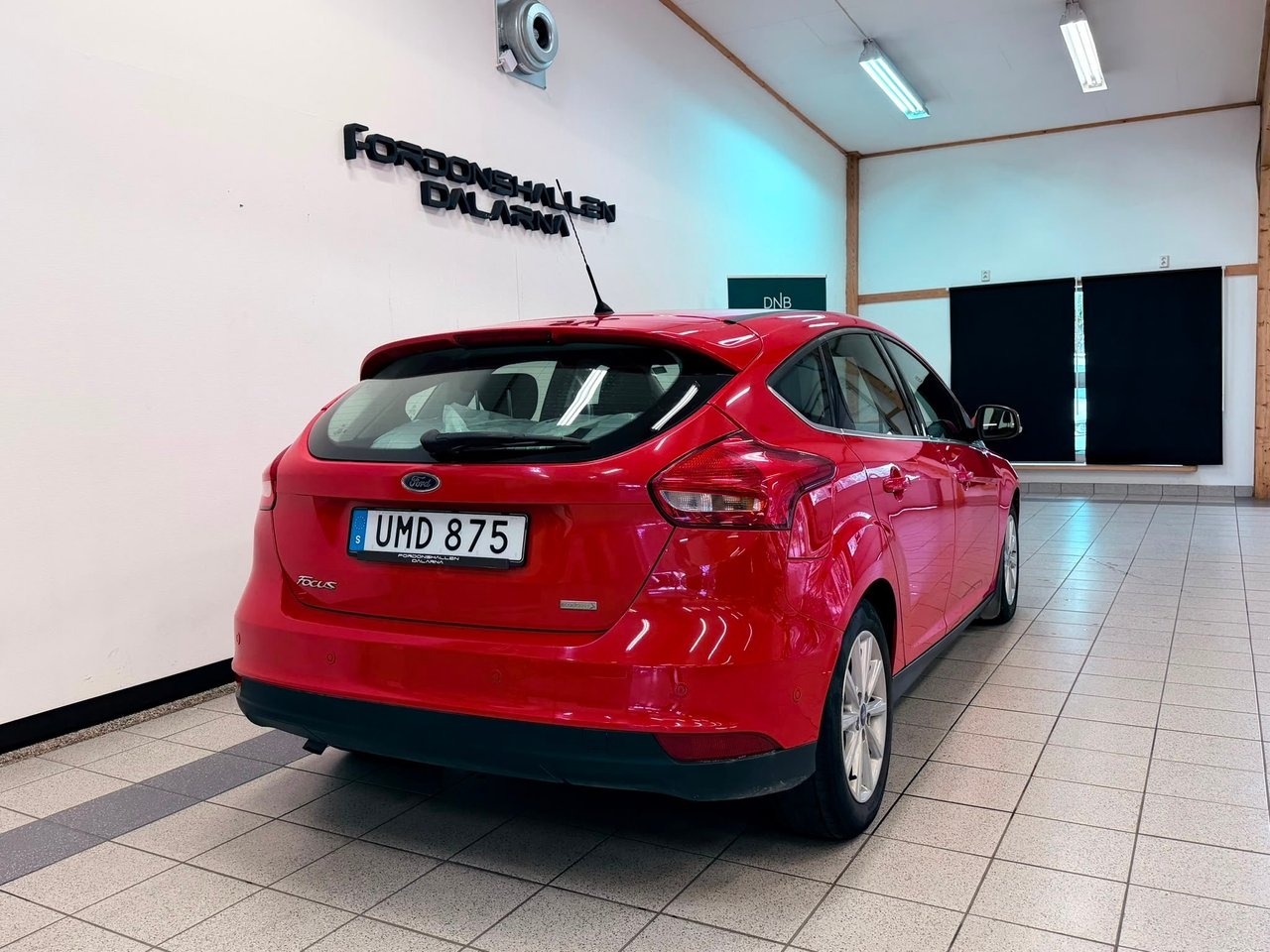 Ford Focus 1.0 EcoBoost Titanium 2015, bild 7/10