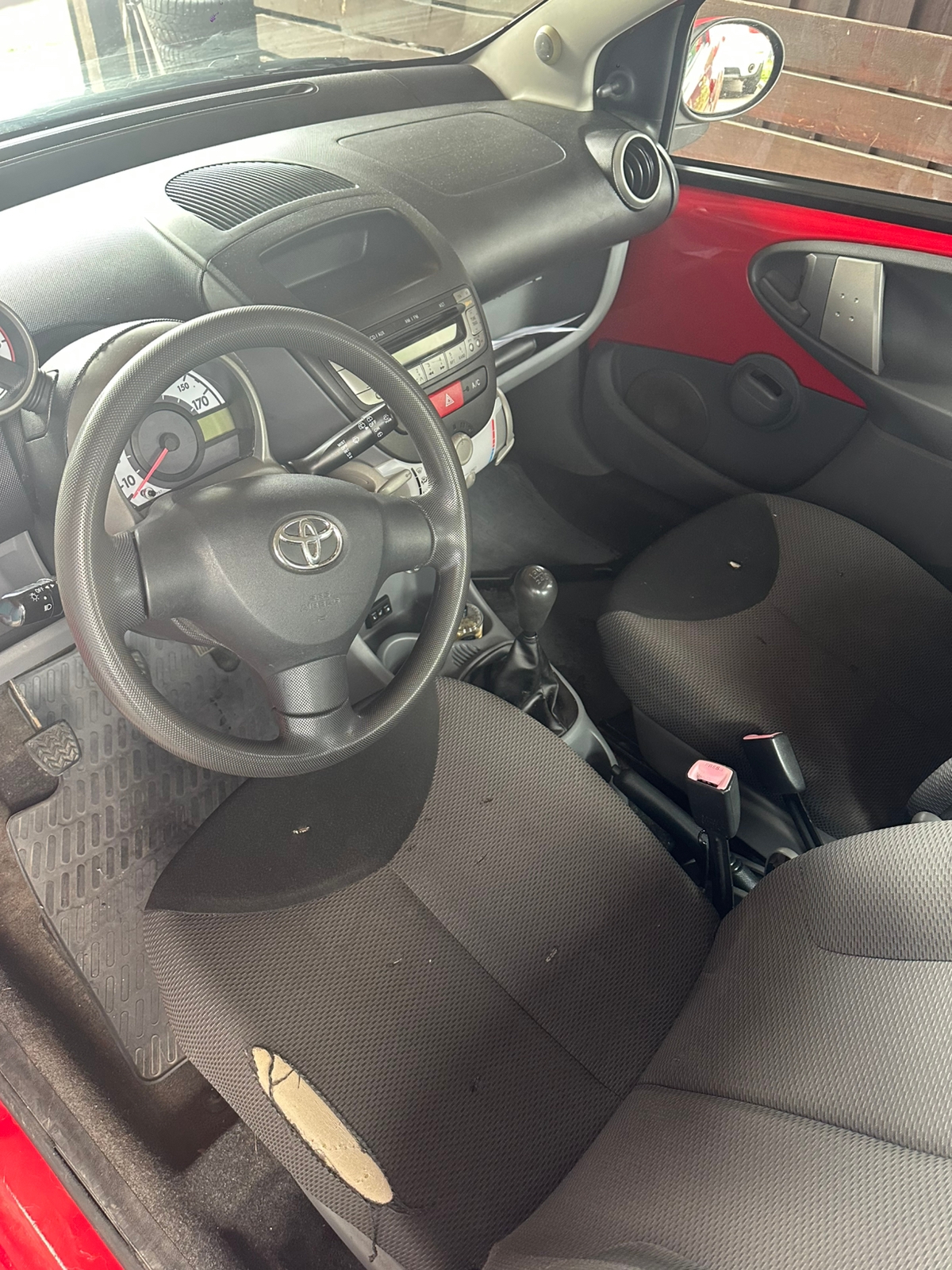 Toyota Aygo 5-dörrar 1.0 VVT-i Manuell 2009, bild 5/5