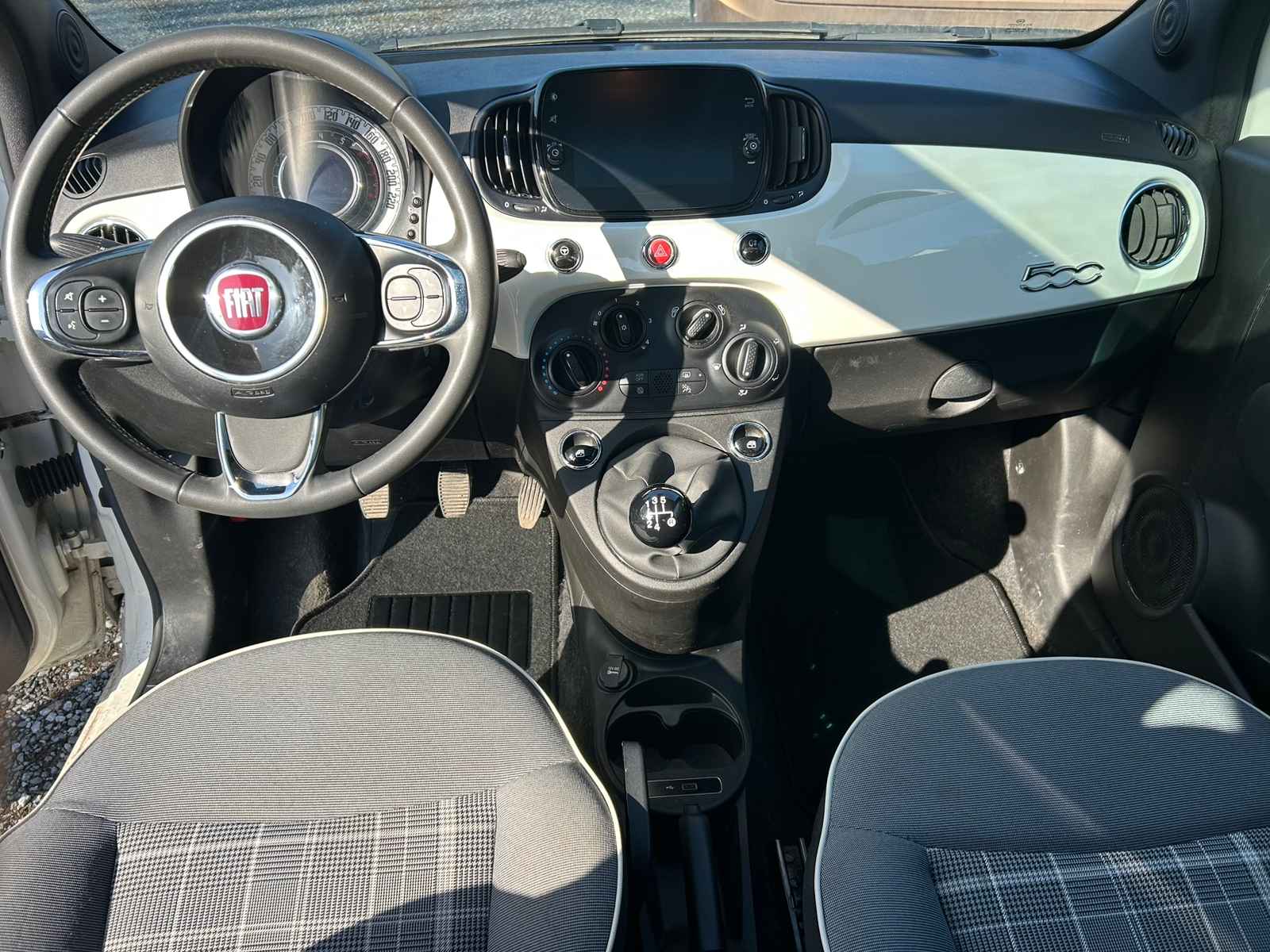 Fiat 500 1.2 8V Manuell 2020, bild 6/9