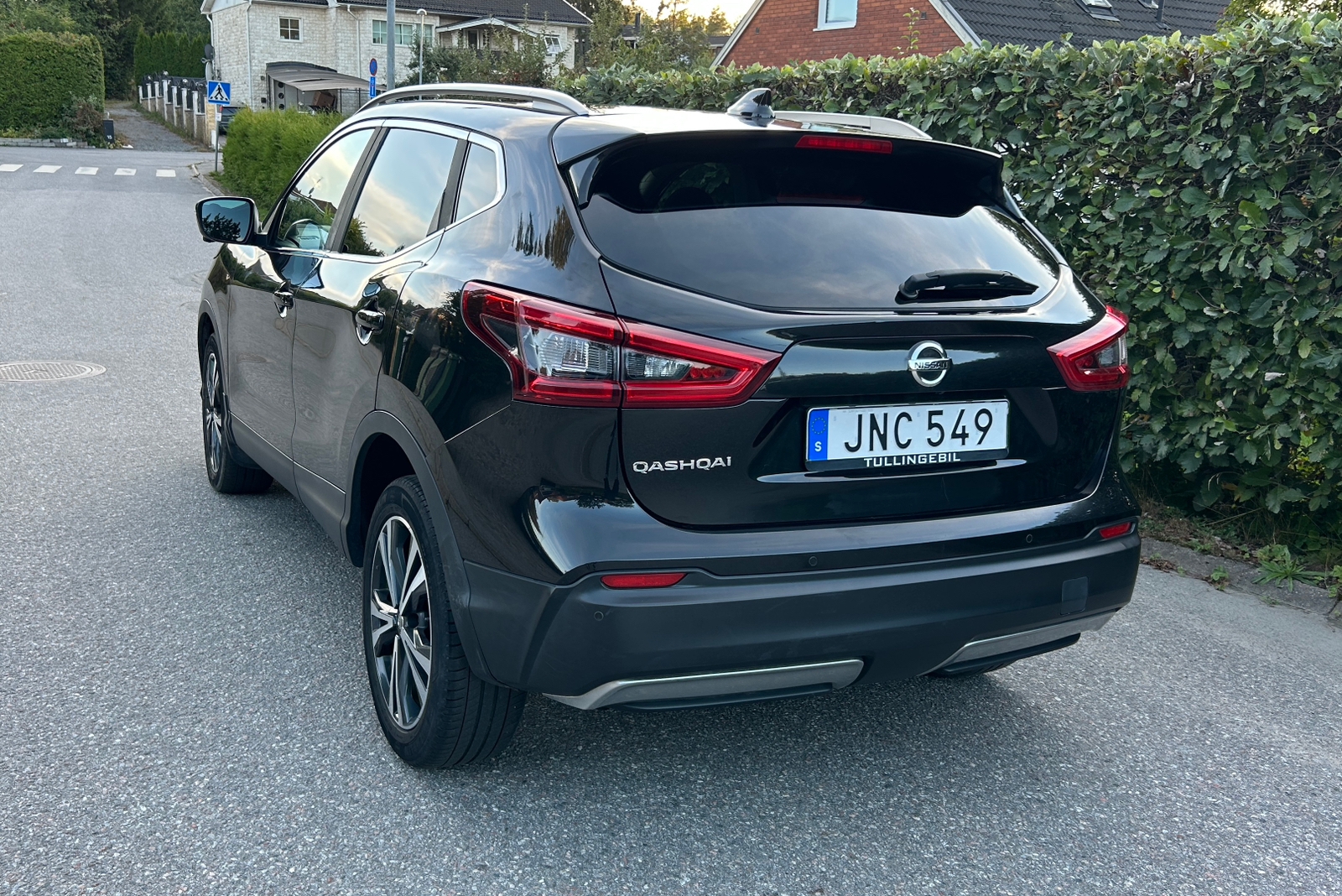 Nissan Qashqai 1.2 DIG-T XTRONIC-CVT 2017, photo 5/10