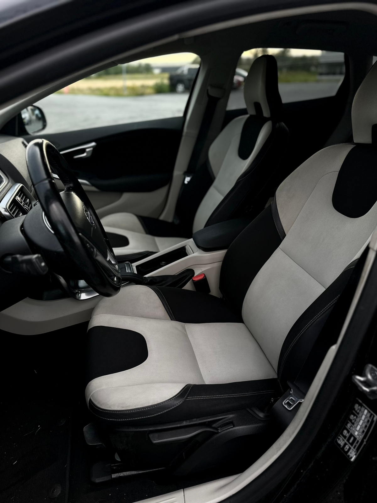 Volvo V40 Cross Country D3 Geartronic 2015, bild 3/5