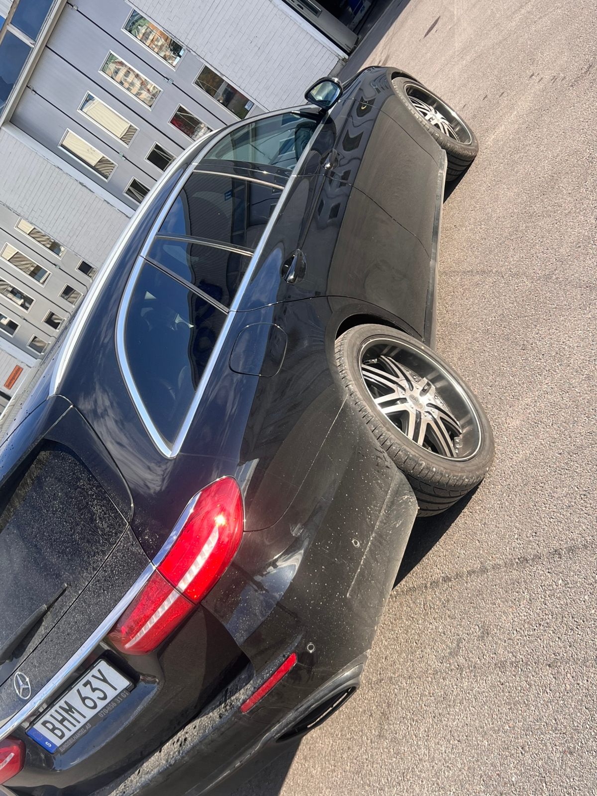 Mercedes-Benz E 2020, bild 7/8