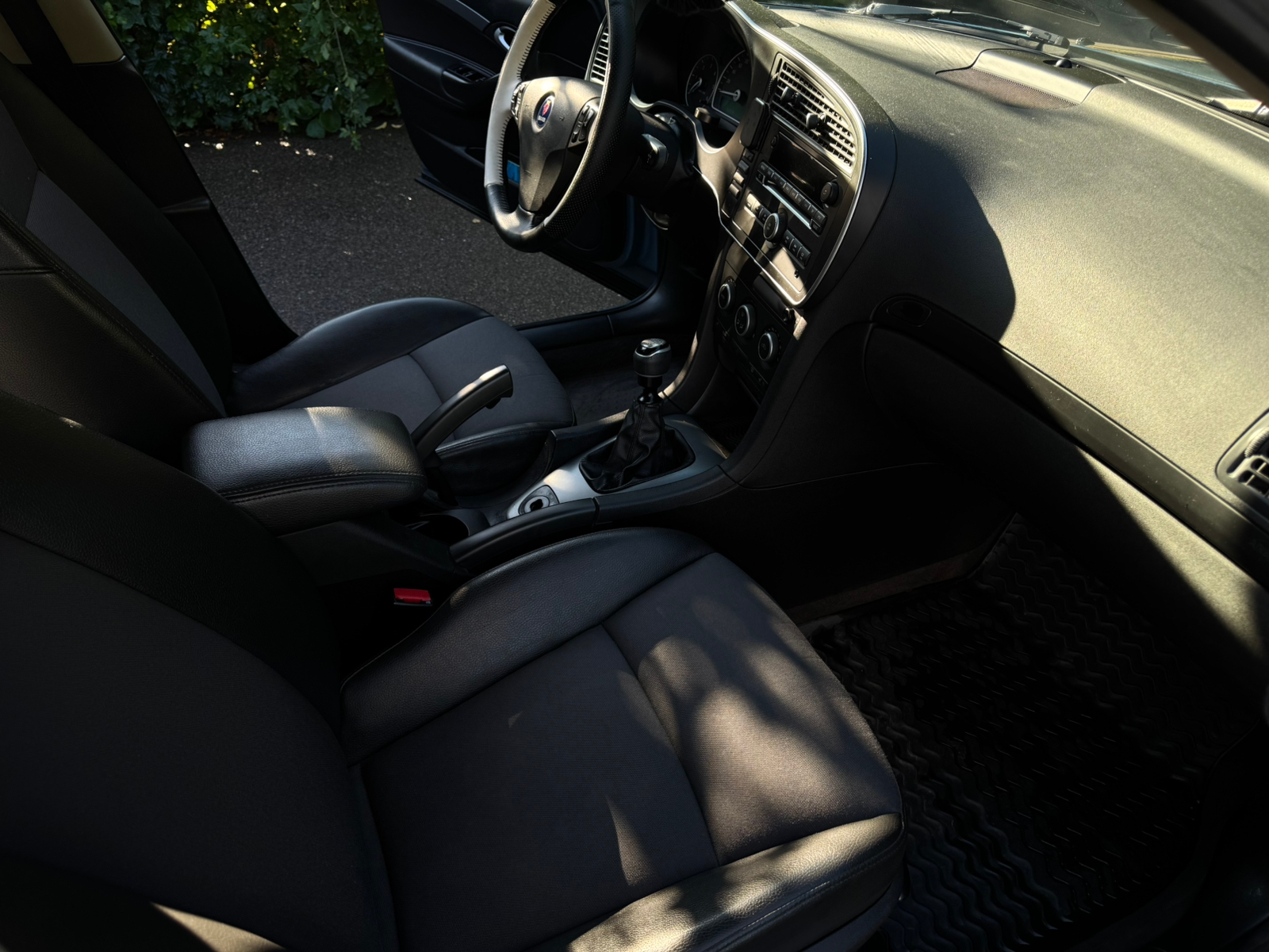 Saab 9-3 SportSedan 1.9 TiD Manuell 2008, photo 3/8