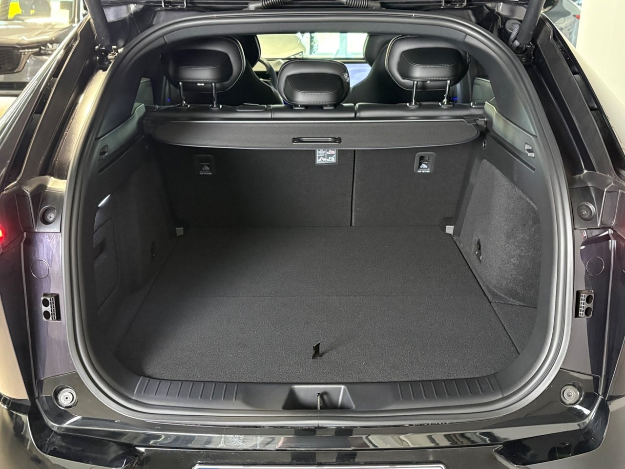 Mazda CX-6e 2026, bild 7/10