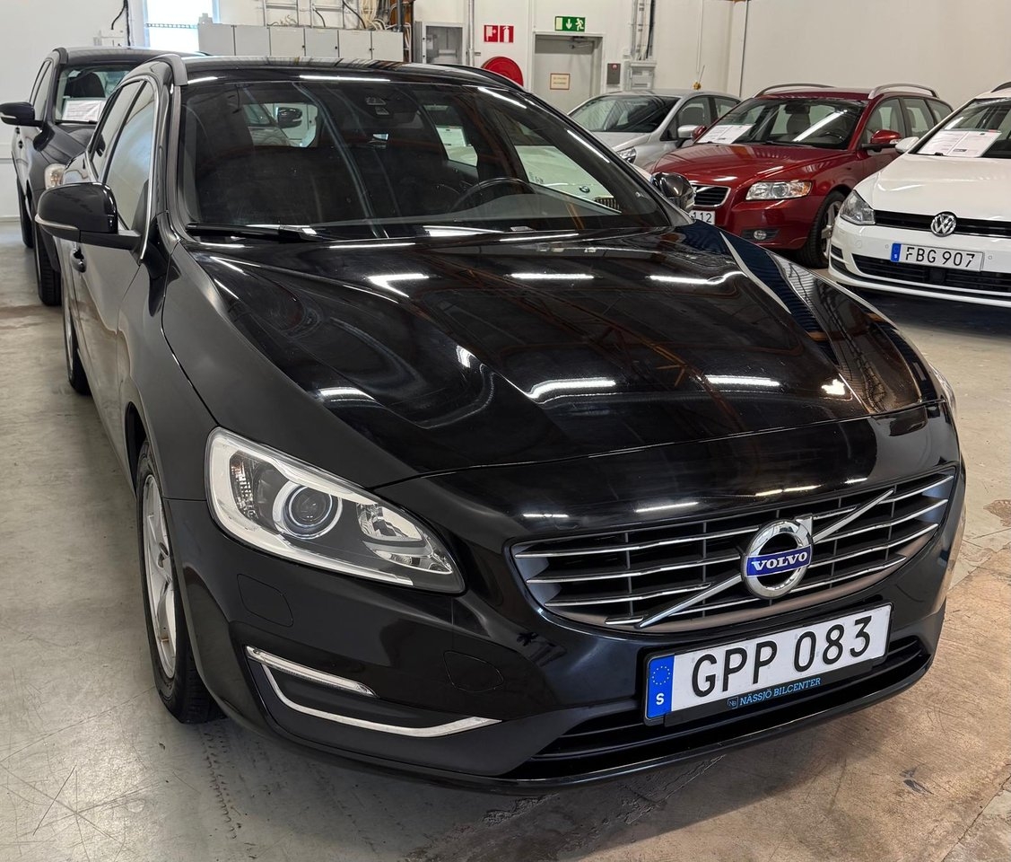 Volvo V60 T3 Your Momentum Euro 5 2015, bild 3/10