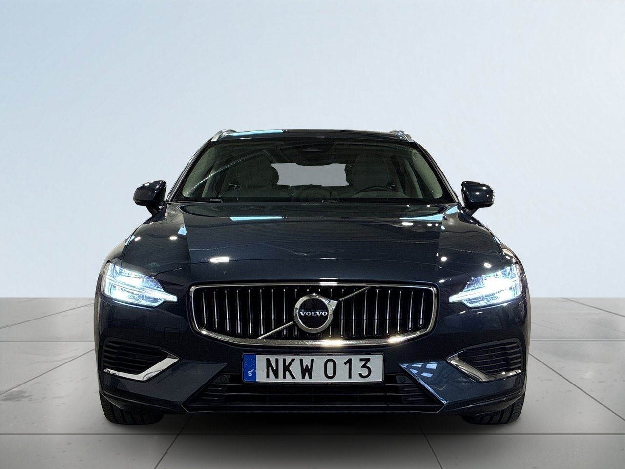 Volvo V60 Recharge T6 AWD Aut 2024, bild 2/23