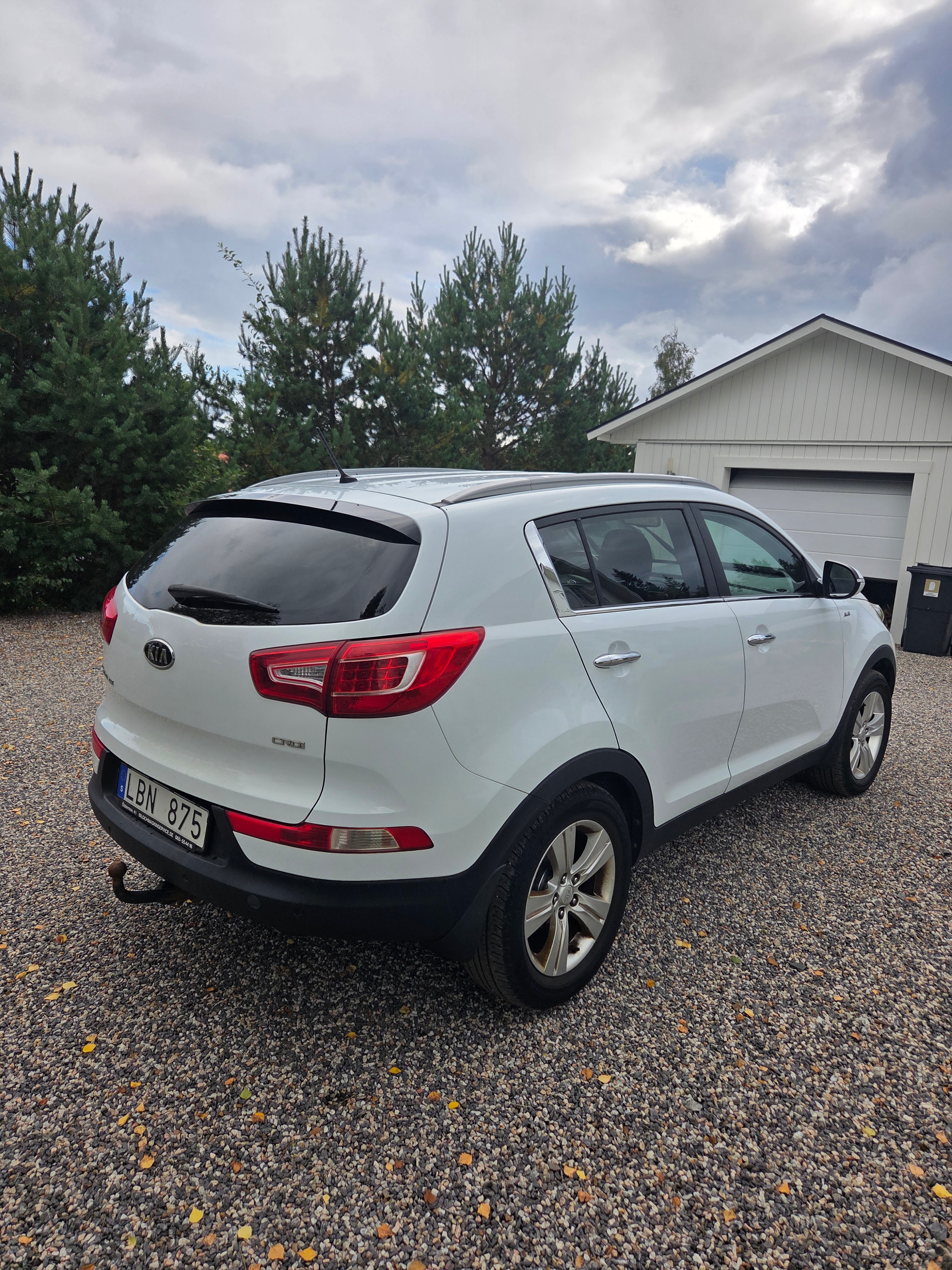 Kia Sportage 2.0 CRDi AWD Manuell 2011, kuva 2/5