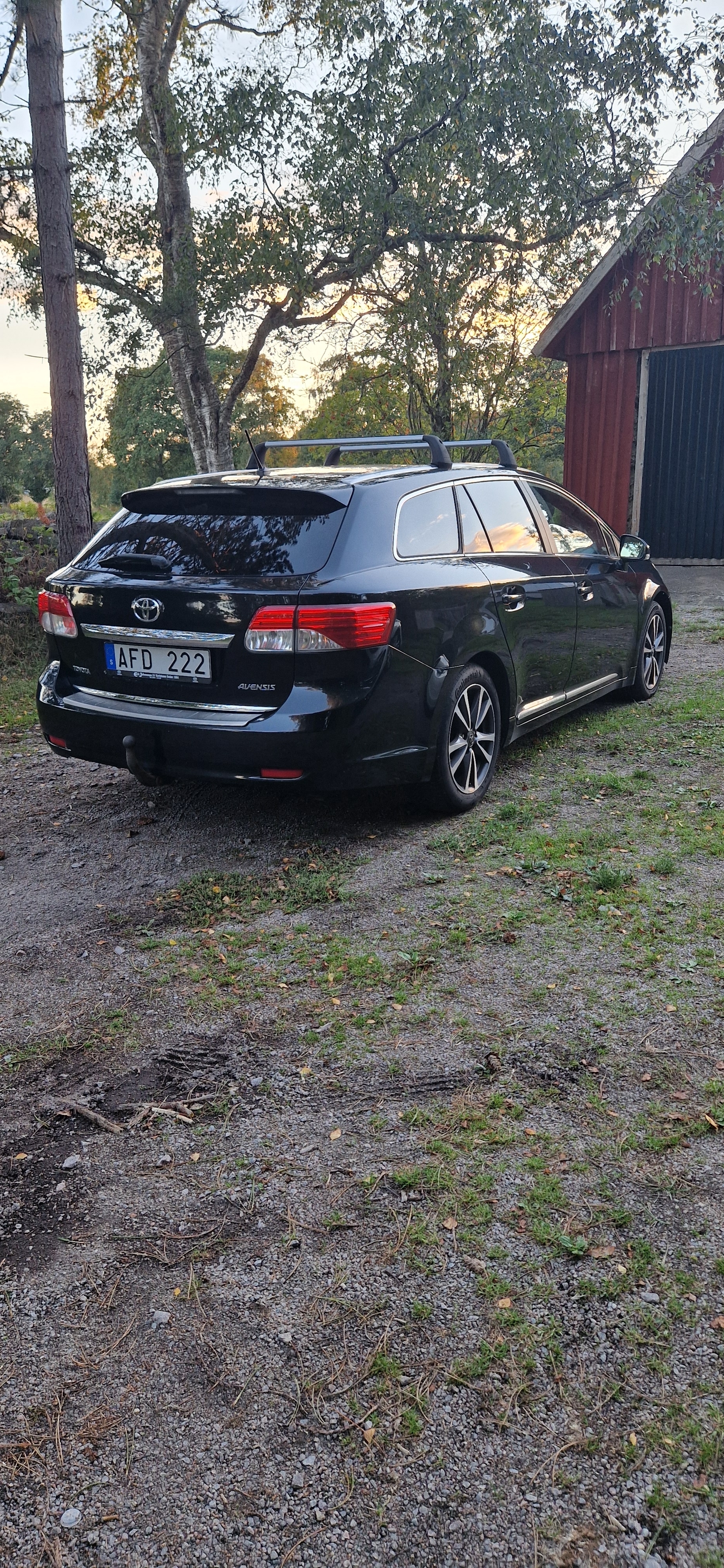 Toyota Avensis Kombi 2.2 D-4D Automatisk 2013, kuva 5/8