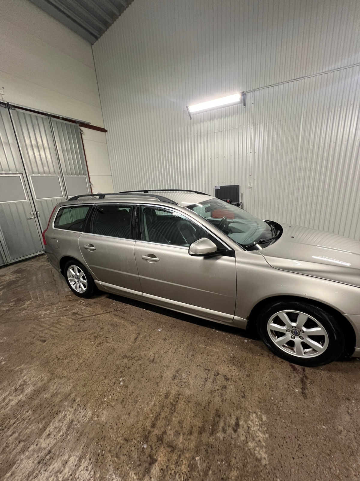 Volvo V70 D2 Manuell 2013, bild 4/10