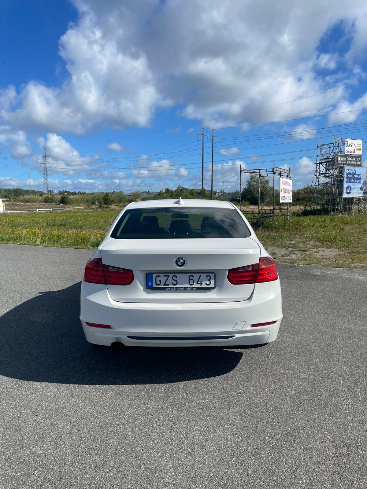 BMW 320 i Sport Sedan 184hk Skinn 2013, kuva 4/10