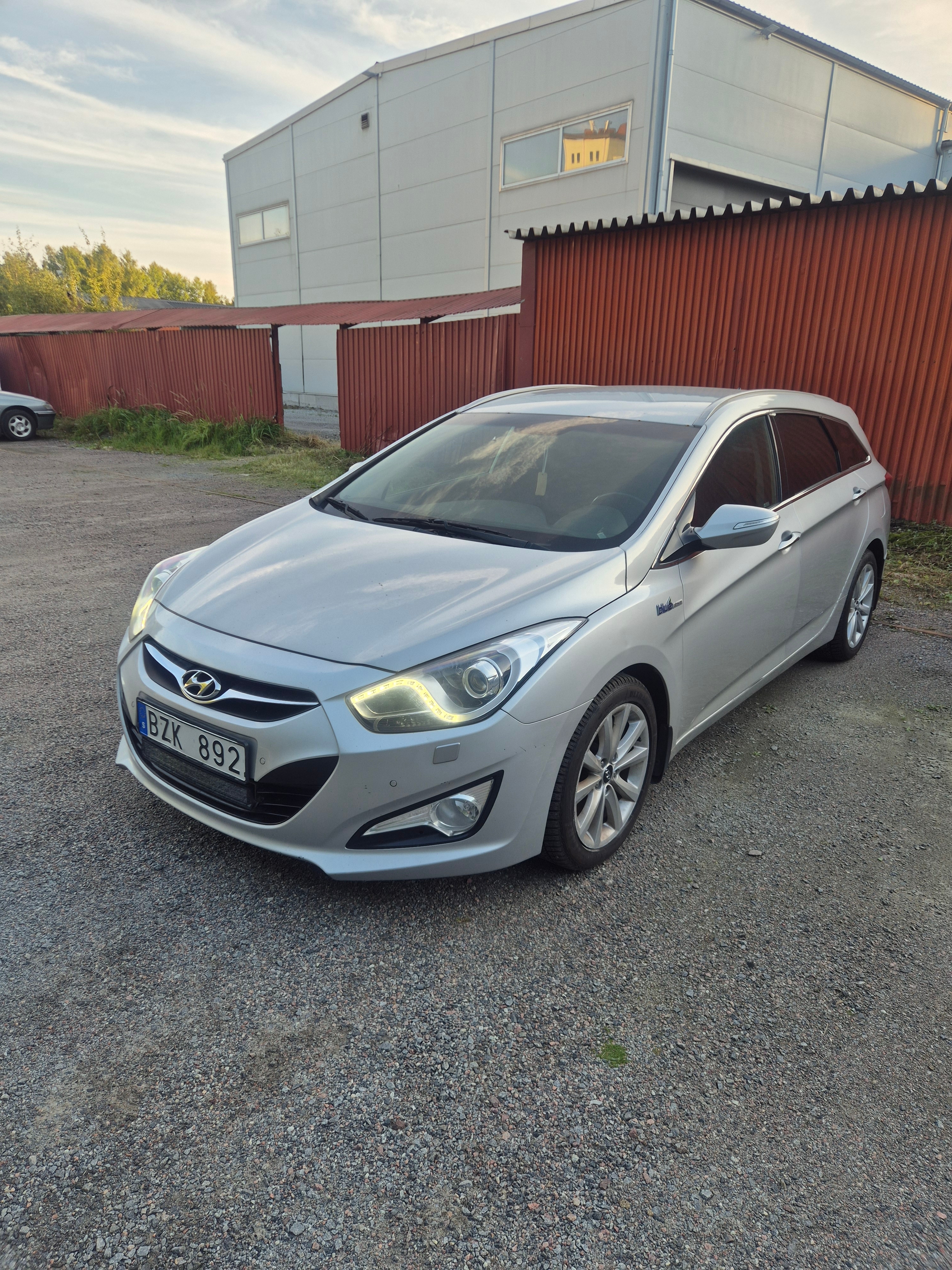 Hyundai i40